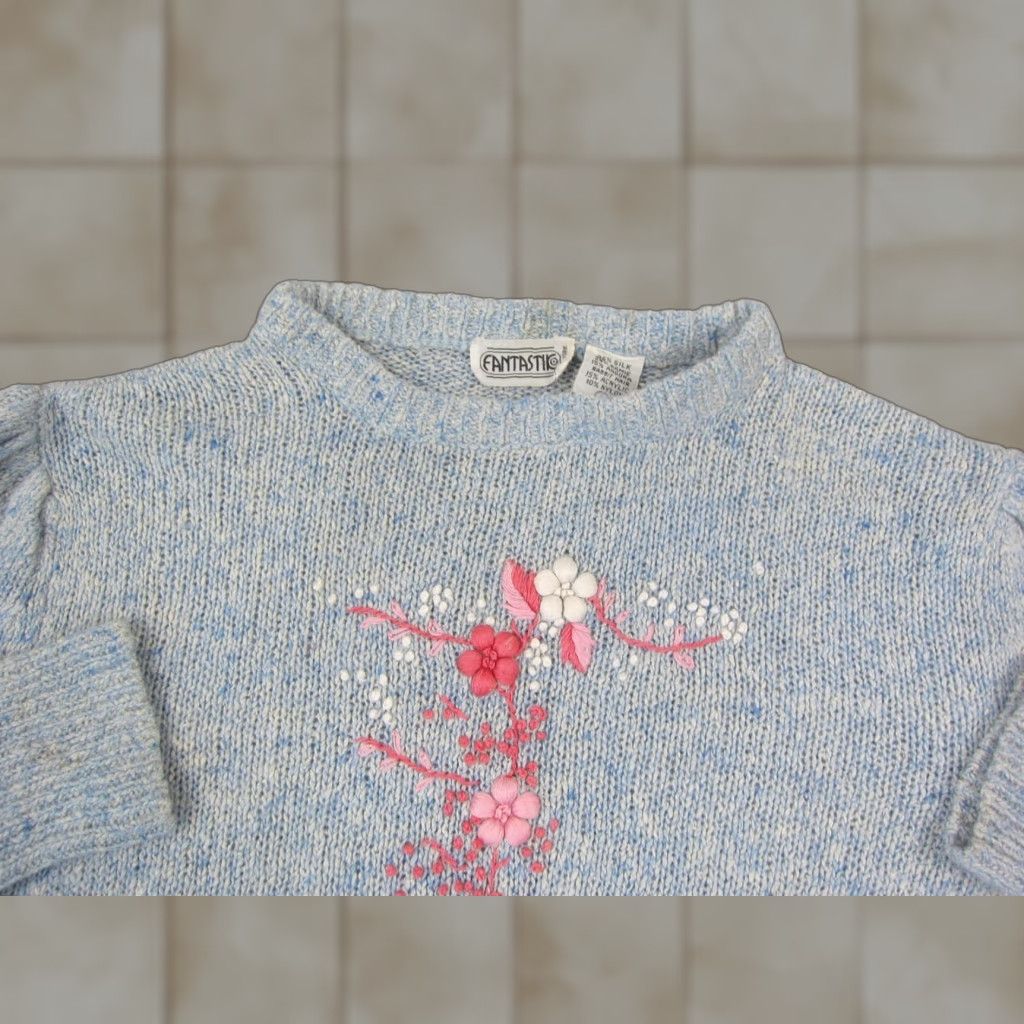 Vintage VINTAGE Fantastic Sweater Womens Small S Blue Silk Angora Floral Embroidered 90s Size S / US 4 / IT 40 - 1 Thumbnail