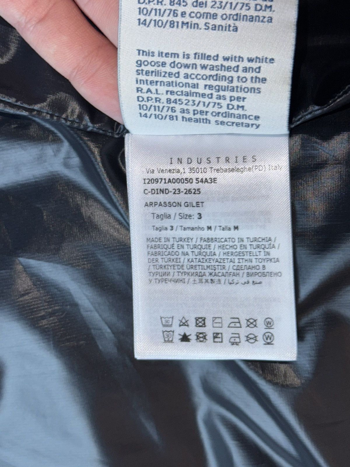 Moncler Moncler Vest Size US M / EU 48-50 / 2 - 11 Thumbnail