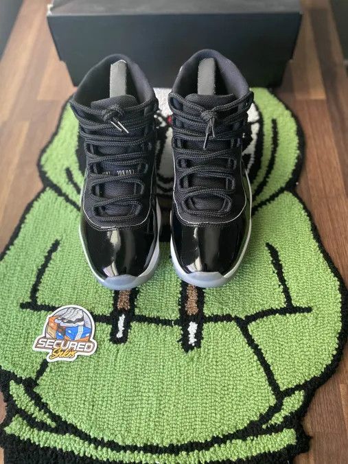 Jordan Brand × Nike Jordan 11 Retro Space Jam (2016) Size US 9.5 / EU 42-43 - 4 Thumbnail