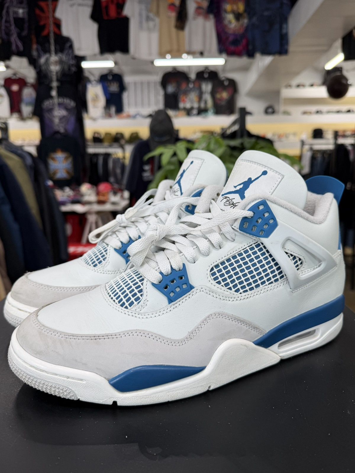 Air Jordan 4 Military Blue Size 11 (2024)