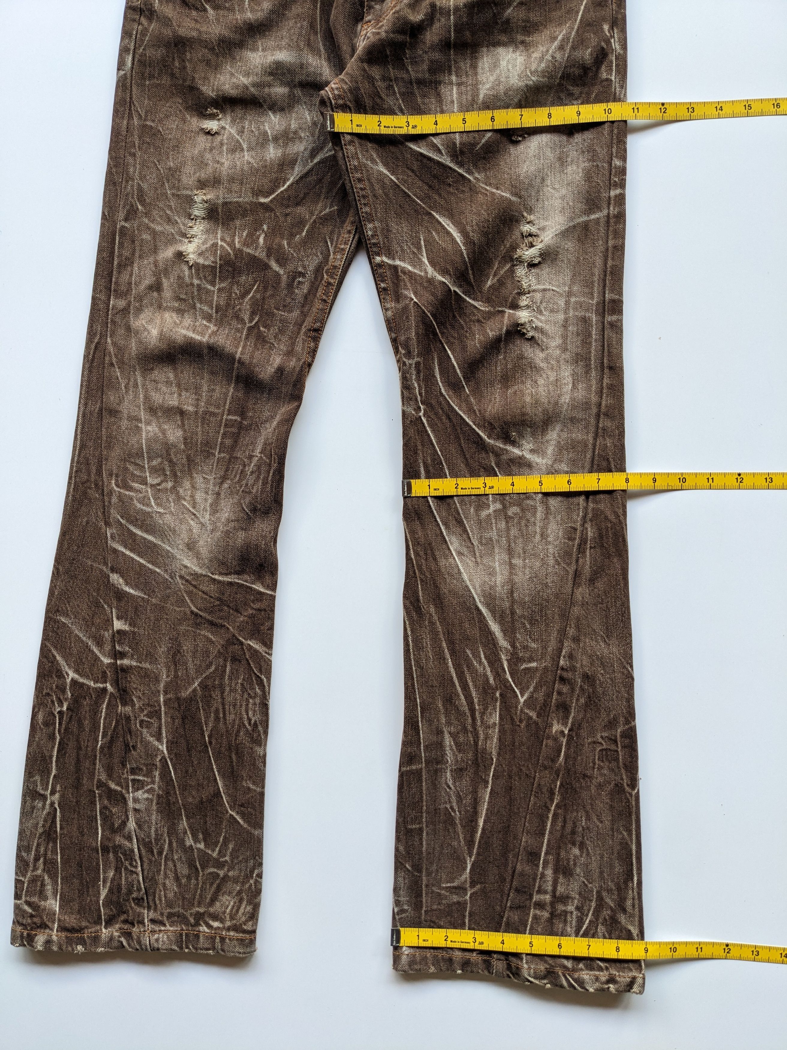 Le Grande Bleu (L.G.B.) × Tornado Mart Vintage 2006 clawmark flare jeans like tornado mart Size US 31 - 8 Thumbnail