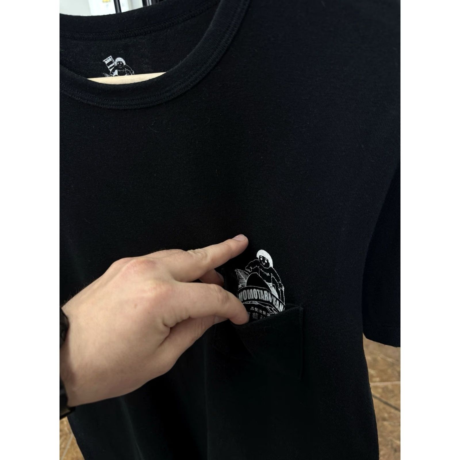 Vintage Y2K Momotaro Jeans Pocket T-Shirt Made in Japan Rare Retro Black S Mens Shirts Size US S / EU 44-46 / 1 - 2 Thumbnail