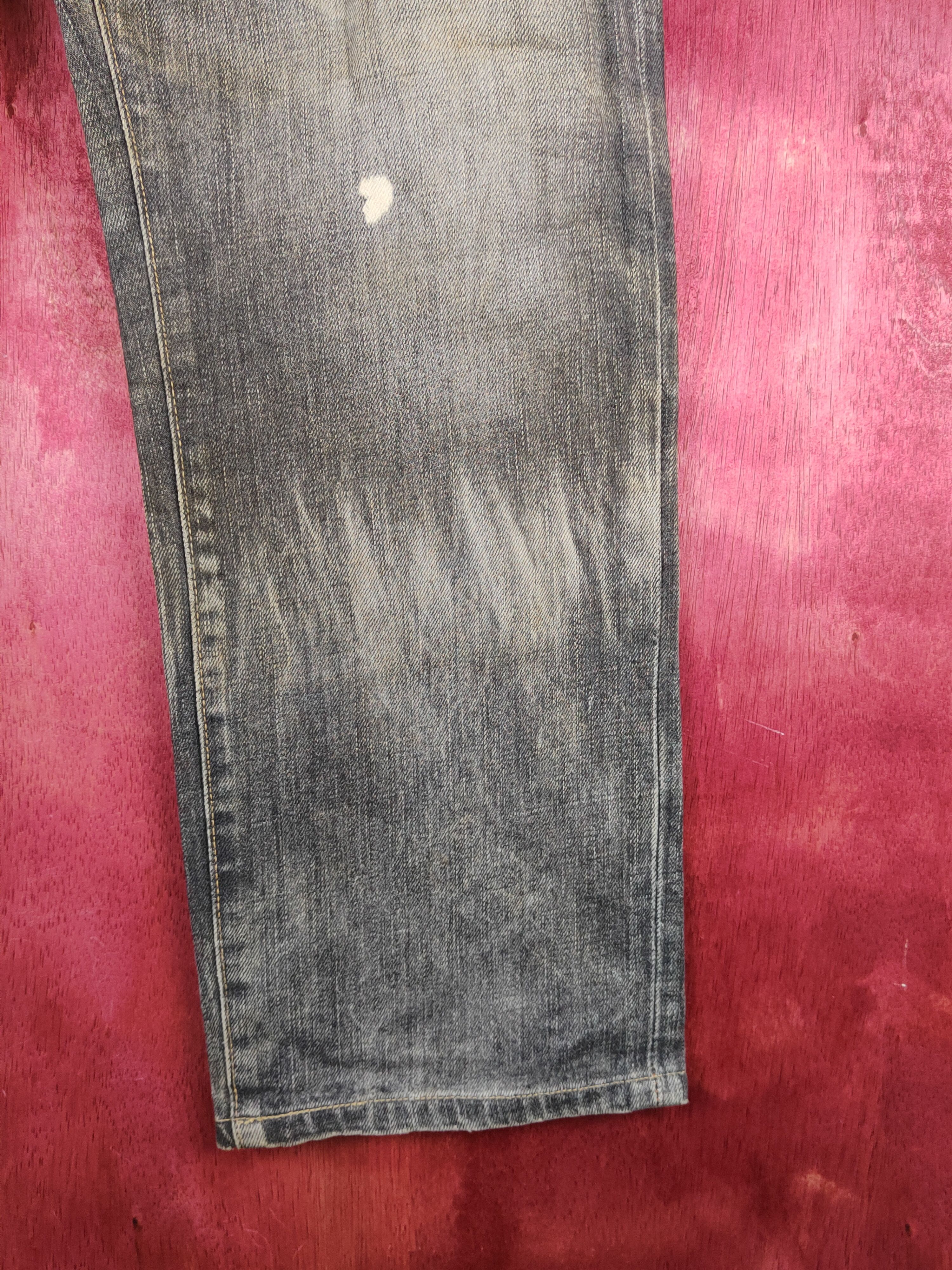 Japanese Brand DL Uniqlo Black Faded Distressed Ripped Jeans #S1627 Size US 31 - 6 Thumbnail