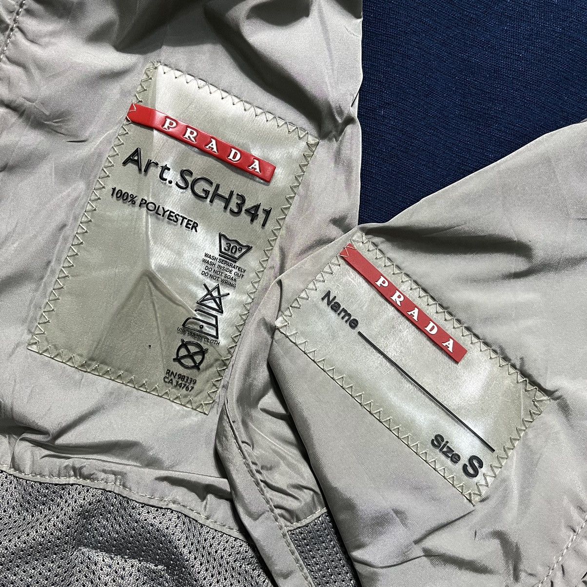 Prada Prada Sports Light Navy Jacket Size US S / EU 44-46 / 1 - 7 Thumbnail