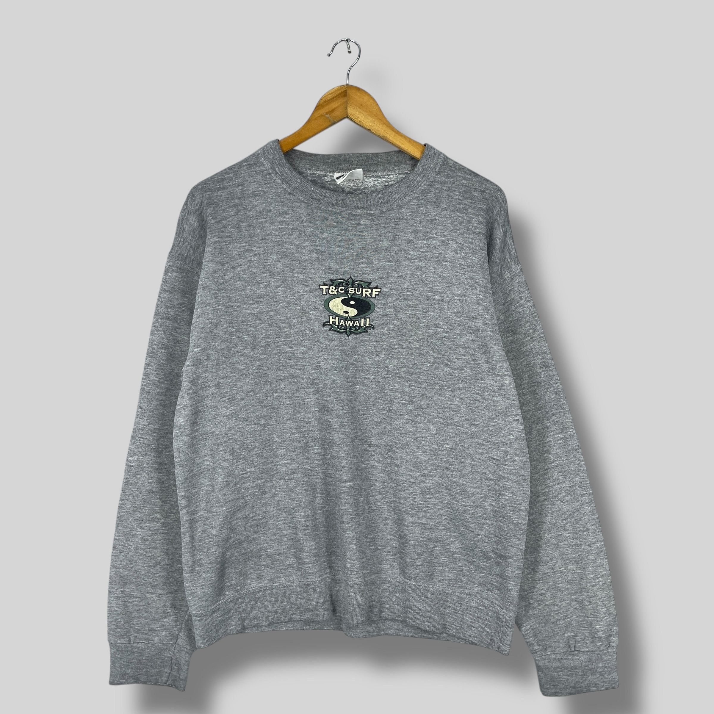 Vintage Vintage 90s T&C Surf Back Hit Distressed Sweatshirt Size US M / EU 48-50 / 2 - 4 Thumbnail
