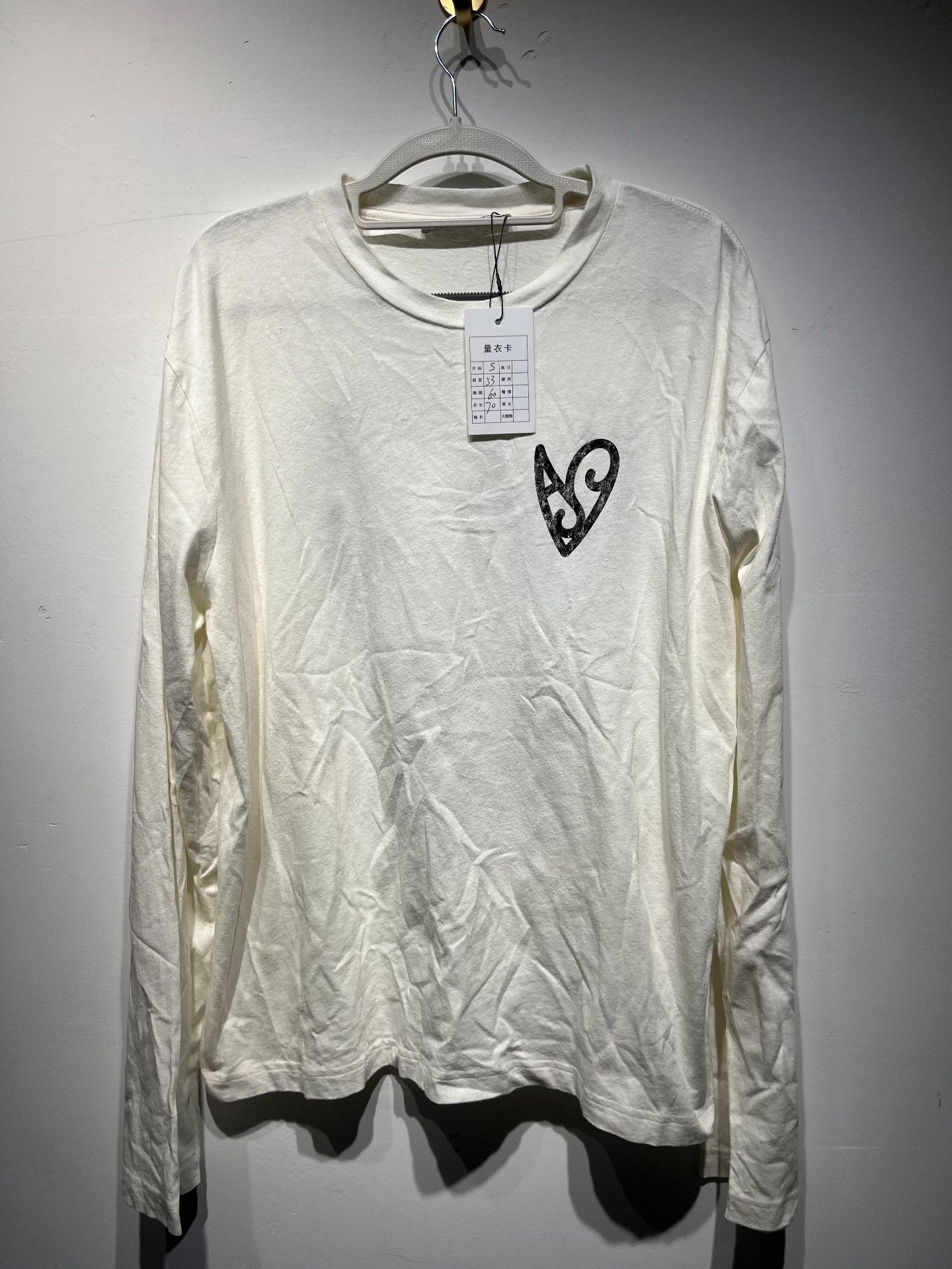 Acne Studios Acne Studios Printed Graphic White T-Shirt S Women Size S / US 4 / IT 40 - 1 Thumbnail