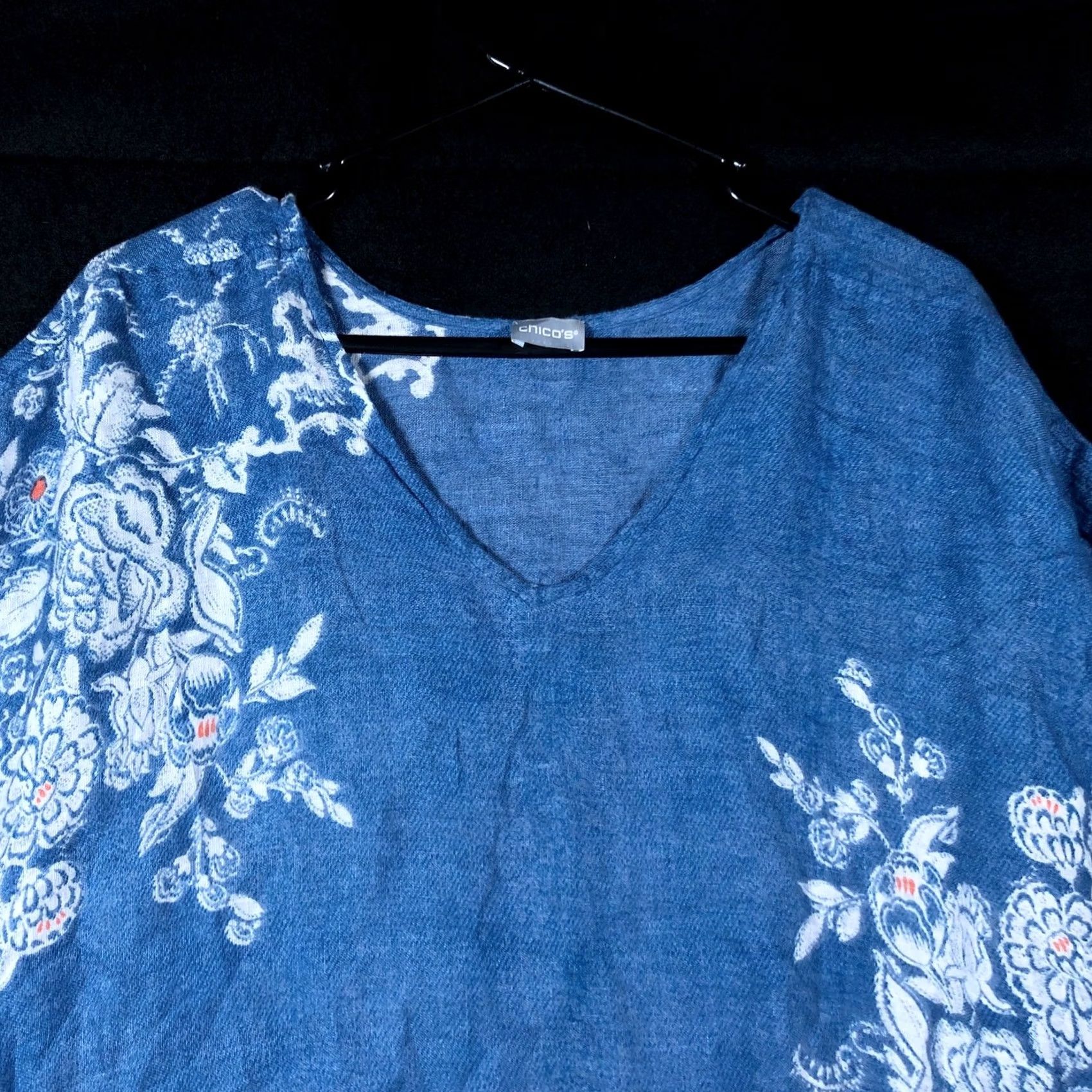 Vintage Chicos Womens Blouse Blue White Floral Cap Sleeve V Neck Boxy Lightweight Shirt Adults L Party/Cocktail Workwear Casual Womens Size L / US 10 / IT 46 - 2 Thumbnail