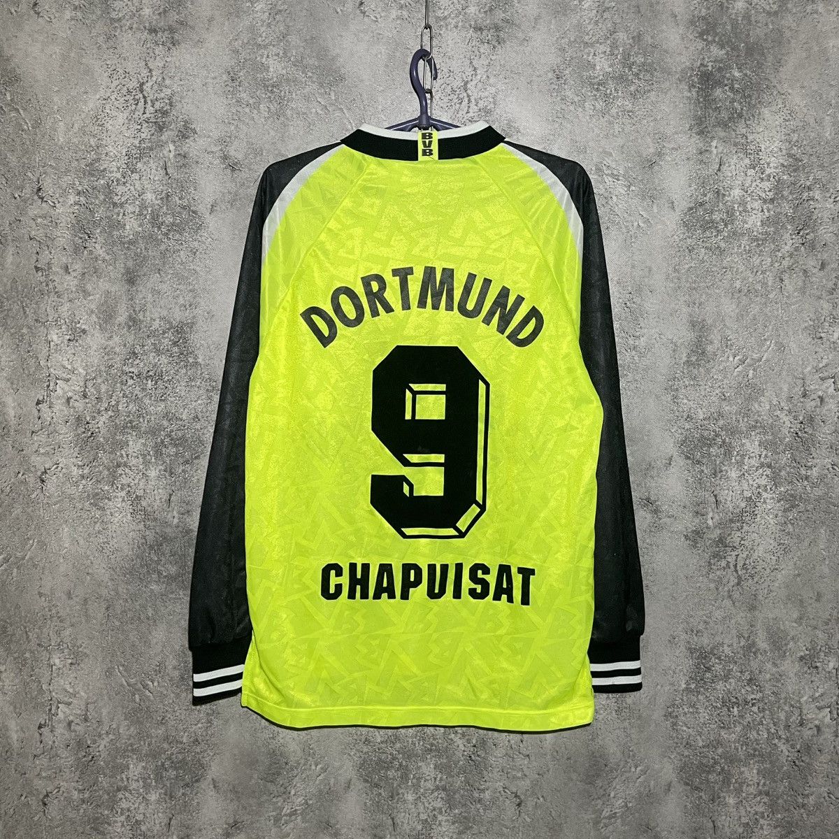 Nike Borussia Dortmund 95-96 Football Nike Shirt #9 Chapuisat Size US S / EU 44-46 / 1 - 11 Thumbnail