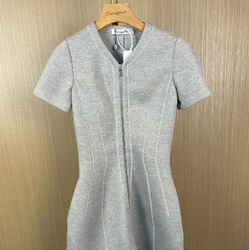 Dior Dior Gray Wool Short Sleeve Dress 0089 Size M / US 6-8 / IT 42-44 - 1 Thumbnail