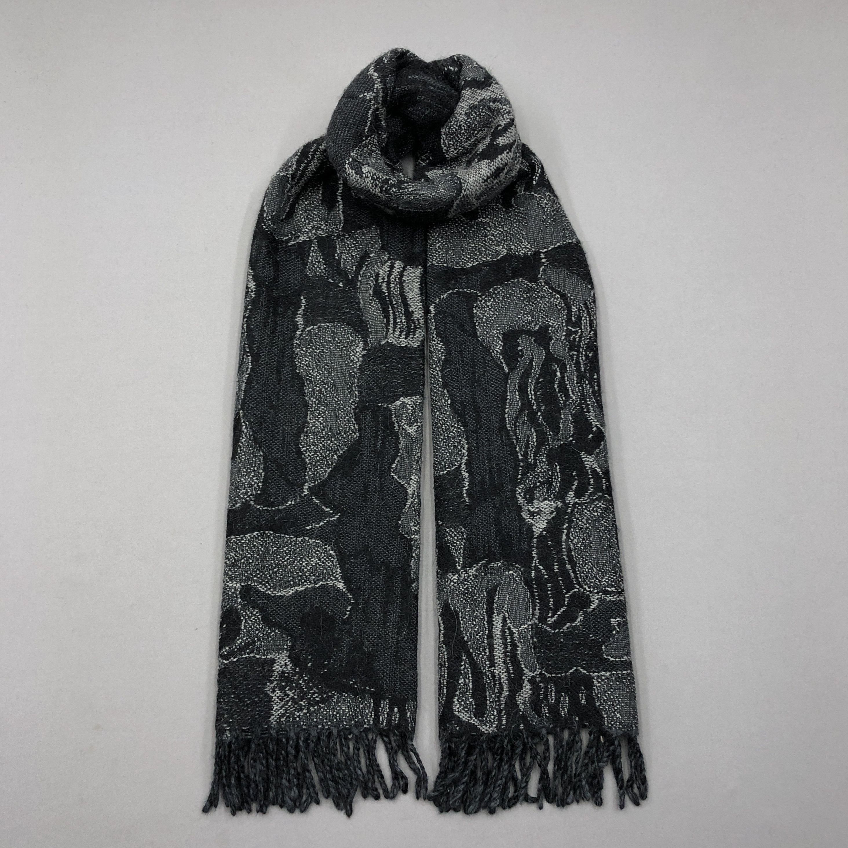 Hiroko Koshino Homme × Vintage Vintage Hiroko Koshino Scarf Muffler Wool Cashmere Scarves Size ONE SIZE - 1 Thumbnail