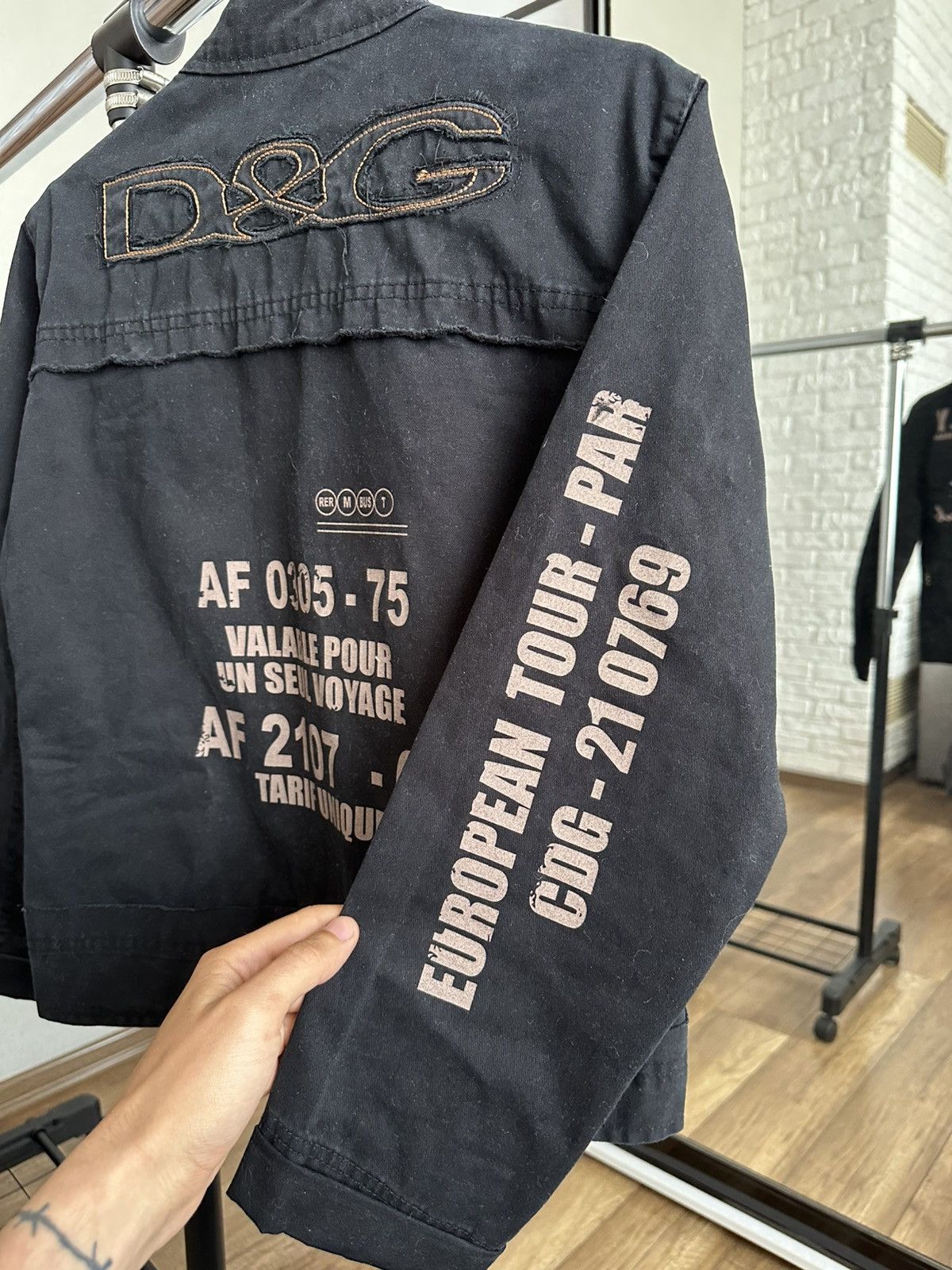 Dolce & Gabbana Dolce & Gabbana D&G Tour Vintage Denim Jacket 90s Size L / US 10 / IT 46 - 10 Thumbnail