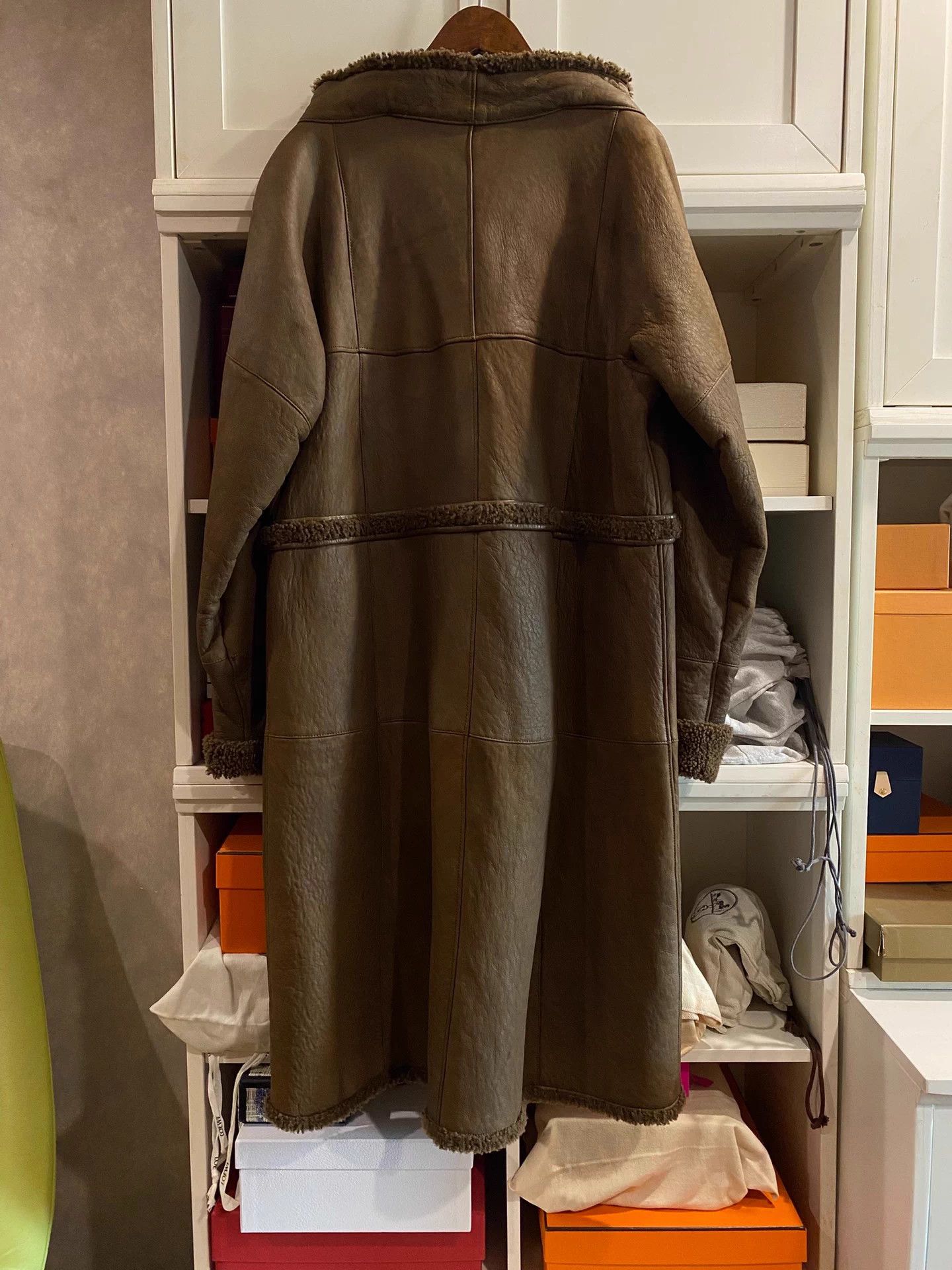 Chanel Chanel Shearling Coat 36 Vintage-Inspired Adjustable Waist Size XS / US 0-2 / IT 36-38 - 2 Thumbnail