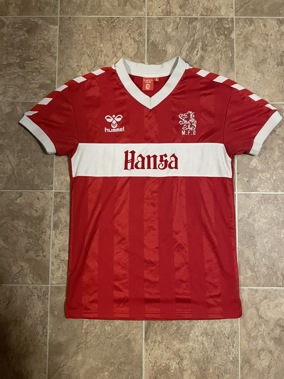 Hummel Middlesbrough Jersey Vintage Style Soccer Kit Size Small Size US S / EU 44-46 / 1 - 1 Thumbnail