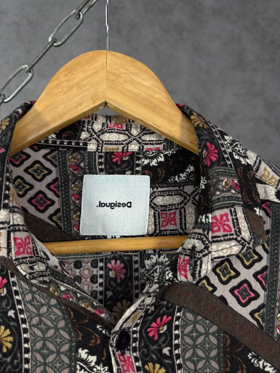 Desigual Desigual luxury designer art crazy hawaiian silk shirt Size US M / EU 48-50 / 2 - 4 Thumbnail