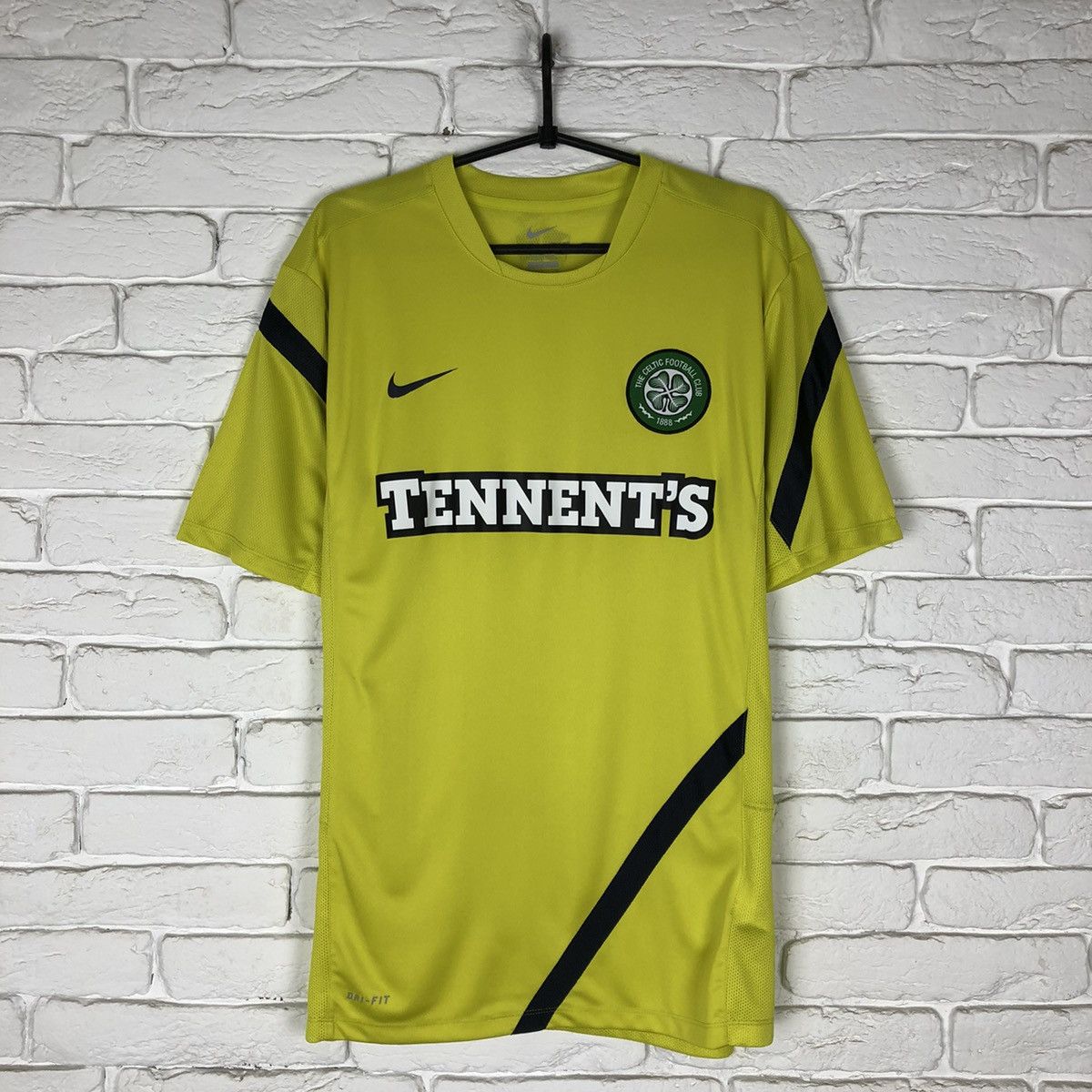Nike Celtic FC 2011 2012 training soccer jersey nike vintage Size US L / EU 52-54 / 3 - 1 Thumbnail