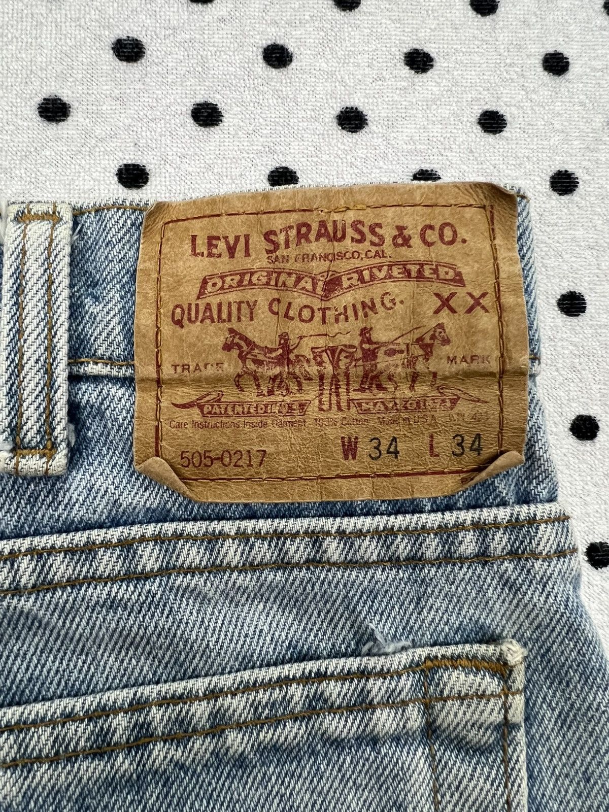 Levi's Vintage Levi’s 505 Dirty Distressed Jeans Size US 32 / EU 48 - 10 Thumbnail