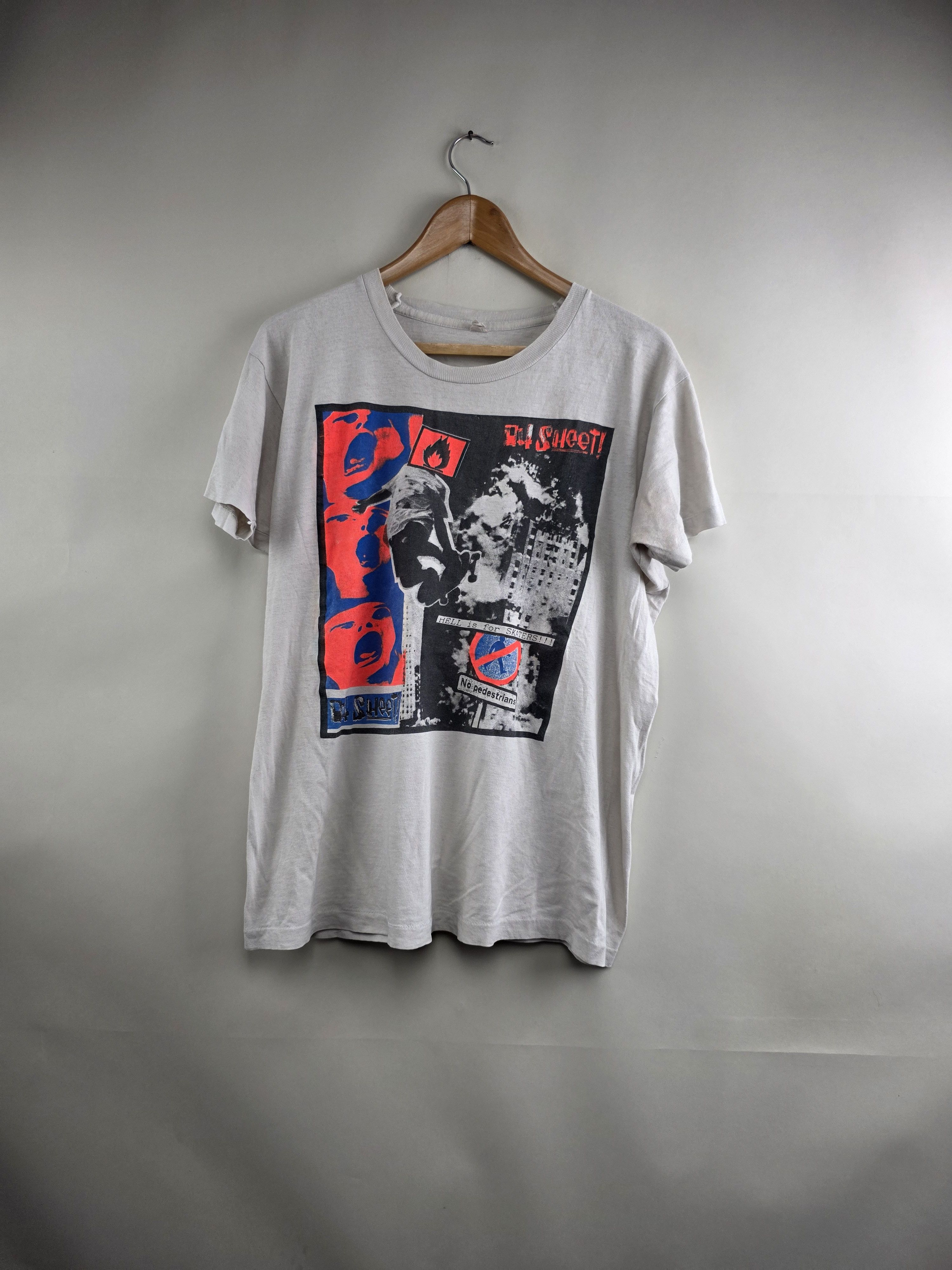 Blind Skateboards × Flip Skateboards × Vintage 80s Hell is For Skaters 84 Sheet Skate tee L 21" 27.5" Size US L / EU 52-54 / 3 - 9 Thumbnail