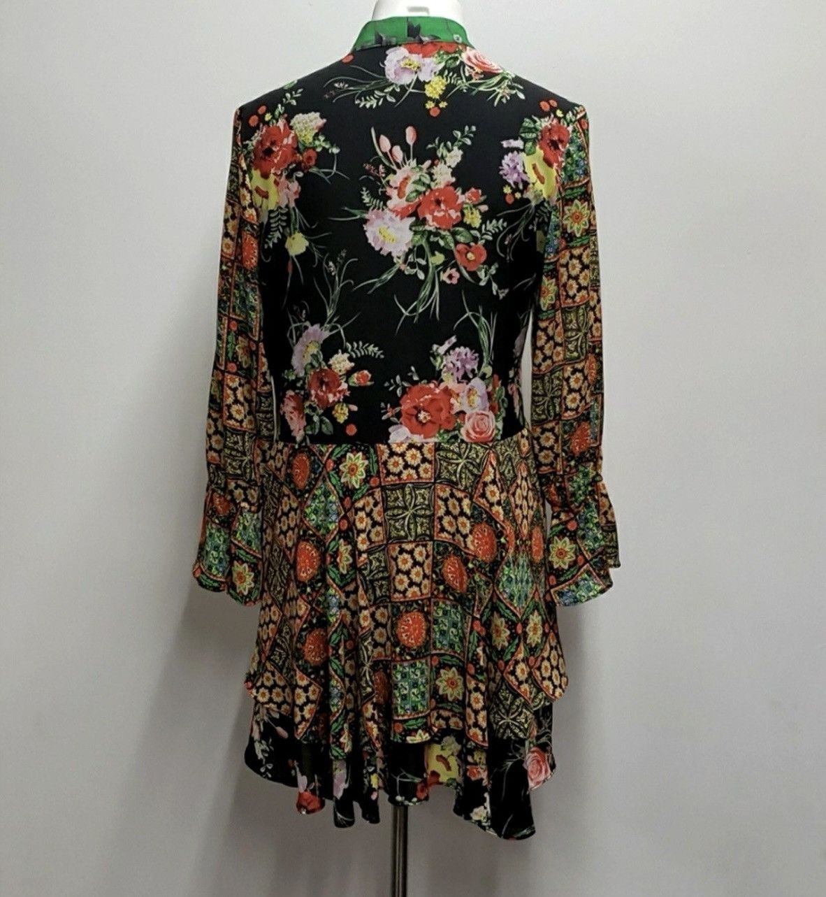 Buffalo David Bitton BUFFALO David Bitton Flutter Long Sleeve Neck Tie Dress Size M / US 6-8 / IT 42-44 - 4 Thumbnail