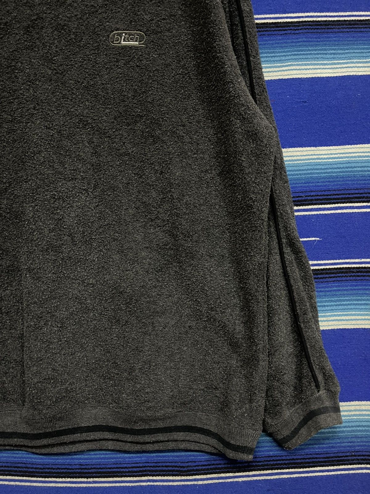 Vintage 🔥RARE Vintage 90s BITCH Skateboard Sweatshirt Size US L / EU 52-54 / 3 - 3 Thumbnail