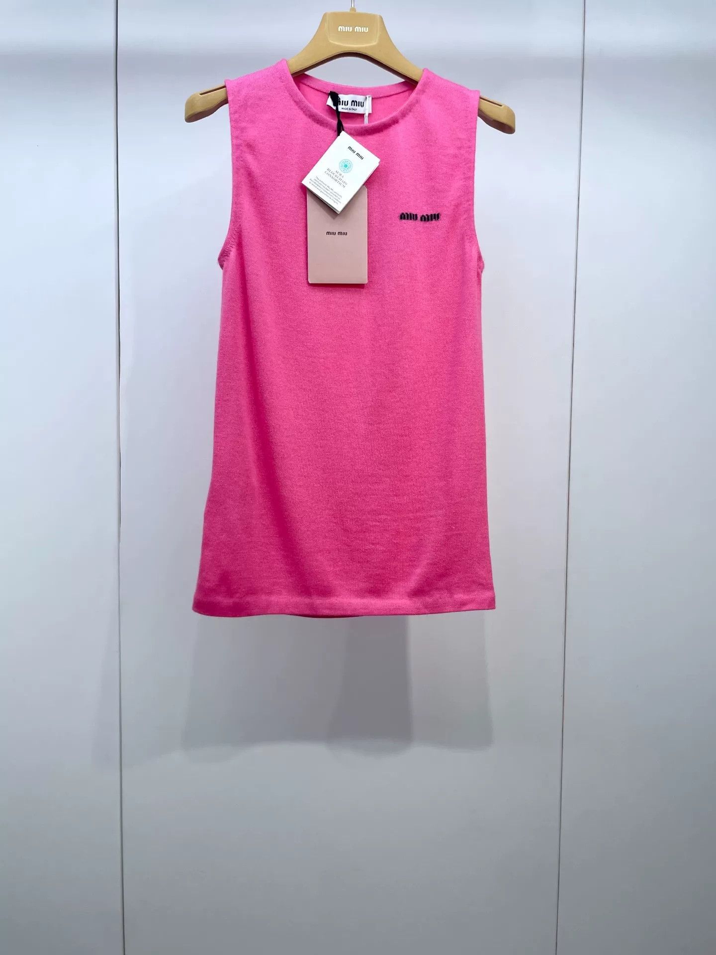 Miu Miu Miu Miu 2025 Letter Logo Knit Vest Size XS / US 0-2 / IT 36-38 - 1 Thumbnail