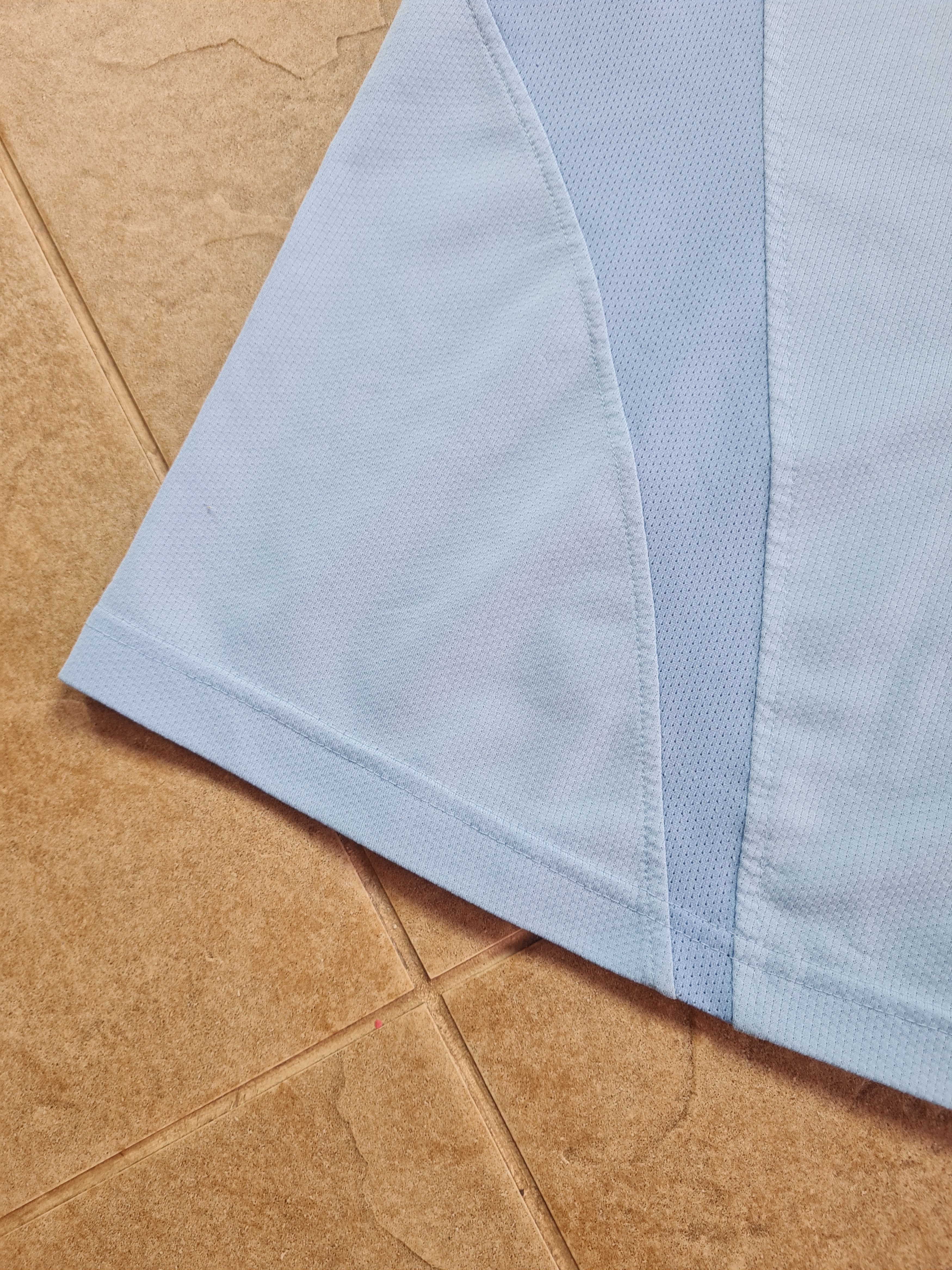 Le Coq Sportif Manchester City 08/09 #2 Richards Le Coq Sportif Thomas Cook Size US XL / EU 56 / 4 - 14 Thumbnail