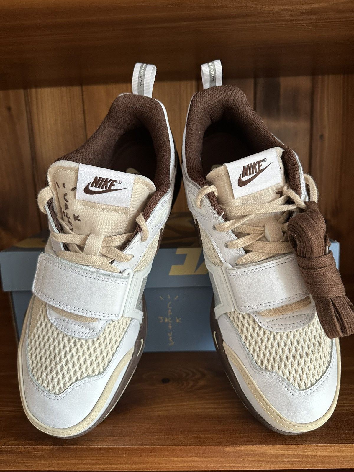 Nike × Travis Scott Nike zoom field jaxx Travis Scott light chocolate Size US 8 / EU 41 - 5 Thumbnail