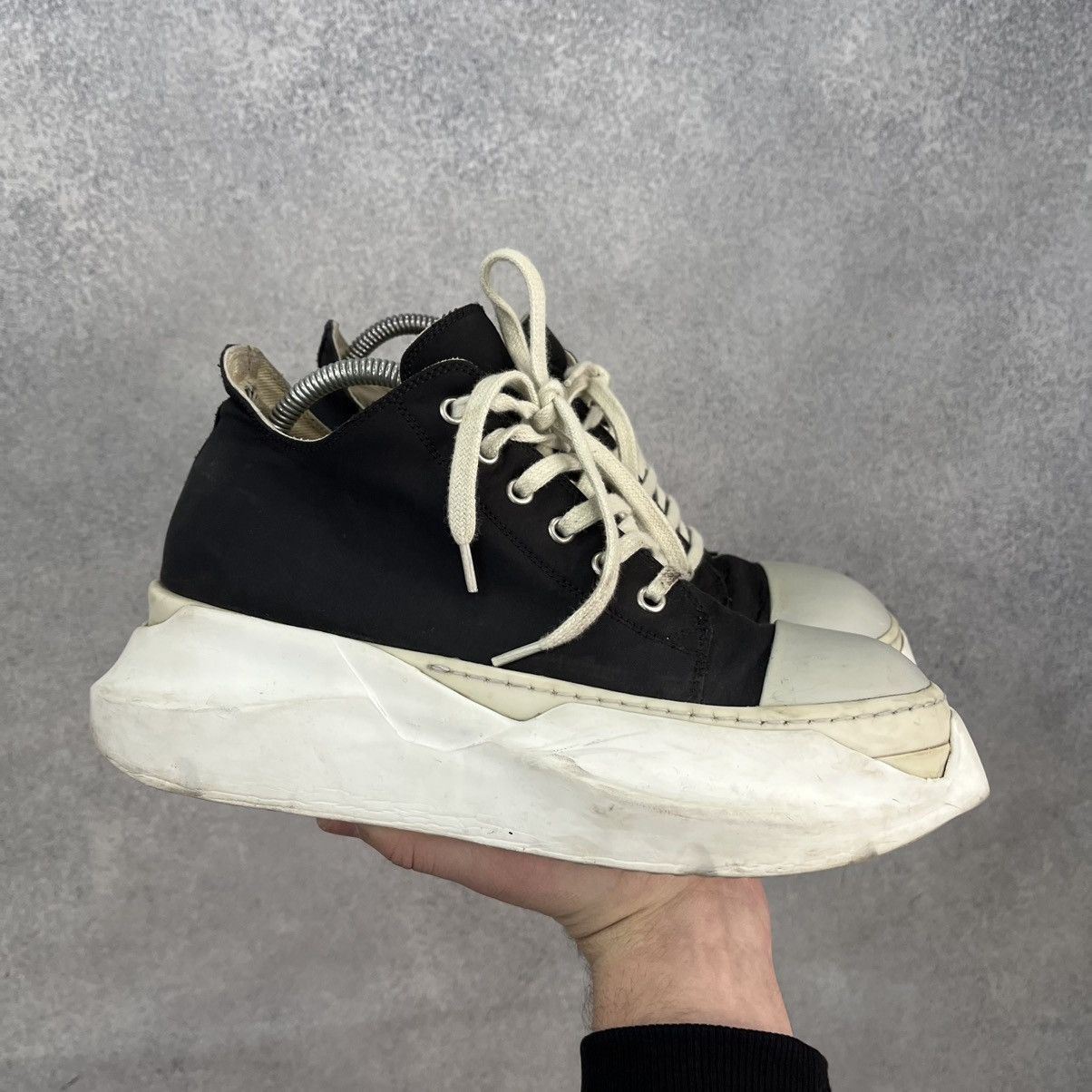 Rick Owens Drkshdw Rick Owen’s Drkshdw Low Top Shoes 40 Size US 7 / EU 40 - 2 Thumbnail