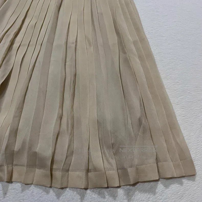The Row The Row size 2 Pleated chiffon dress Size 22" - 5 Thumbnail