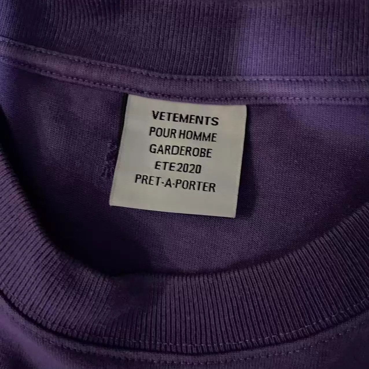 Vetements Vetements Purple Oversize White Logo Short Tee Size US XS / EU 42 / 0 - 3 Thumbnail