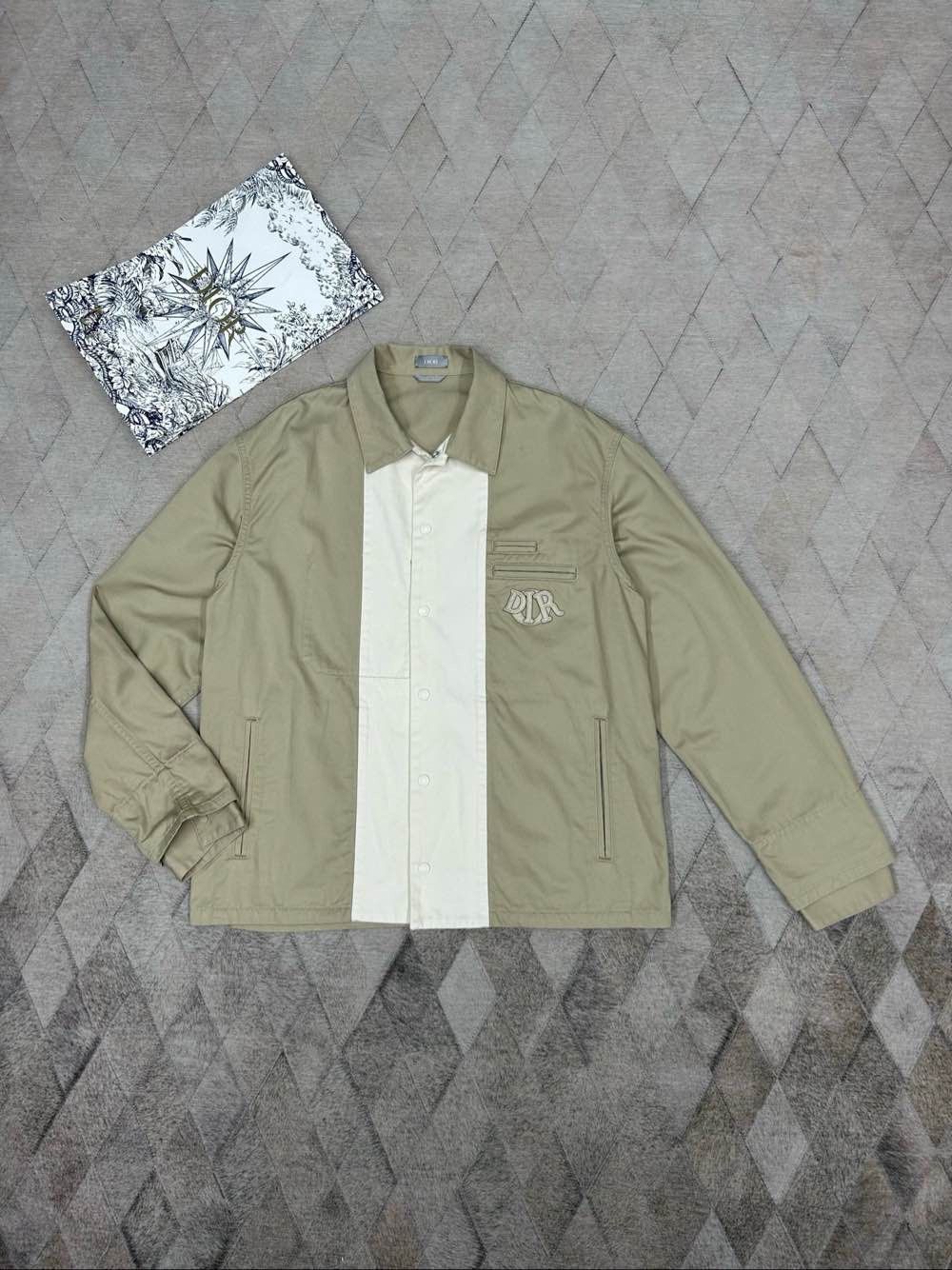 Dior Dior Two-Tone Coach Jacket Size 50 Size US M / EU 48-50 / 2 - 1 Thumbnail