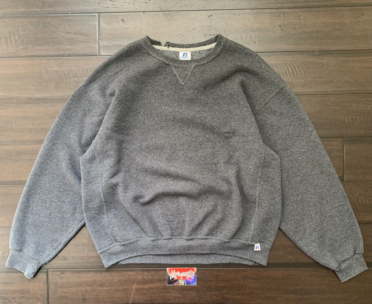 Russell Athletic Vintage Y2K Russel Athletic Blank Crewneck Sweatshirt Grey Size US XL / EU 56 / 4 - 1 Thumbnail