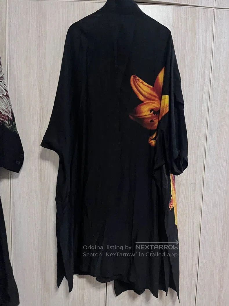 Yohji Yamamoto Yohji Yamamoto Lily Print Silk Shirt. Size US S / EU 44-46 / 1 - 4 Thumbnail