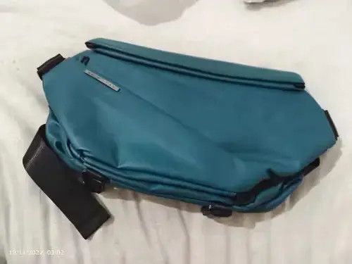 High Sport Fashion Solid Men's Crossbody Bag Size ONE SIZE - 2 Thumbnail