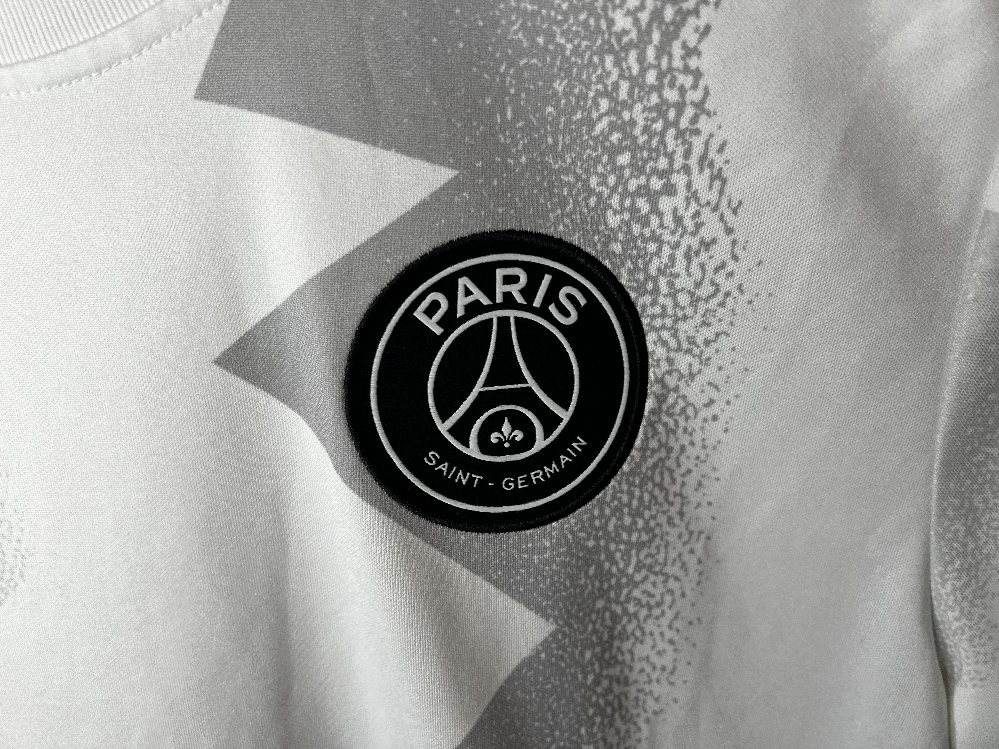 Jordan Brand PARIS SAINT-GERMAIN 2019 2020 TRAINING FOOTBALL SHIRT SOCCER Size US L / EU 52-54 / 3 - 3 Thumbnail