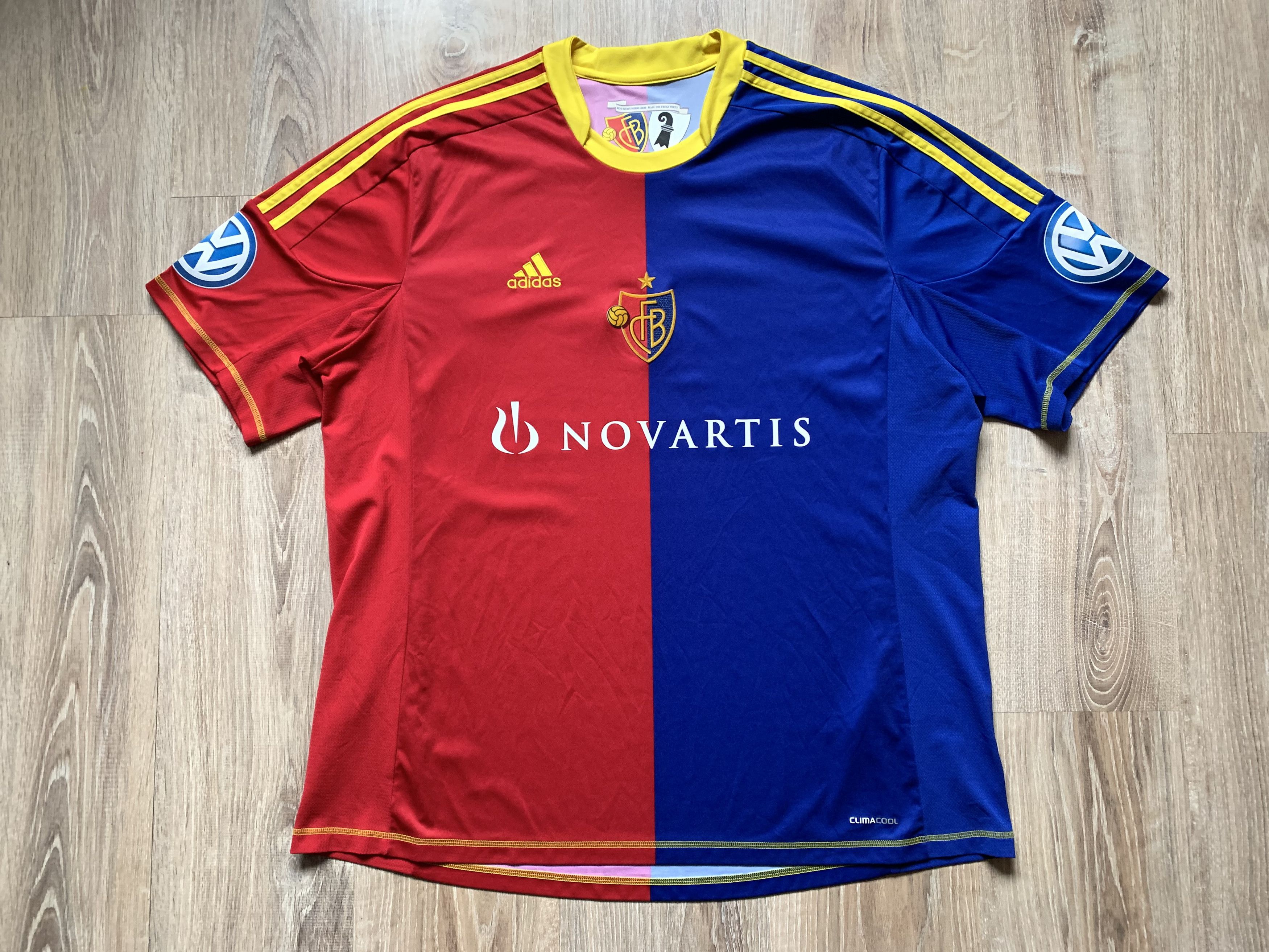 Adidas Adidas Basel Football Shirt 2012-2013 Size US XL / EU 56 / 4 - 1 Thumbnail