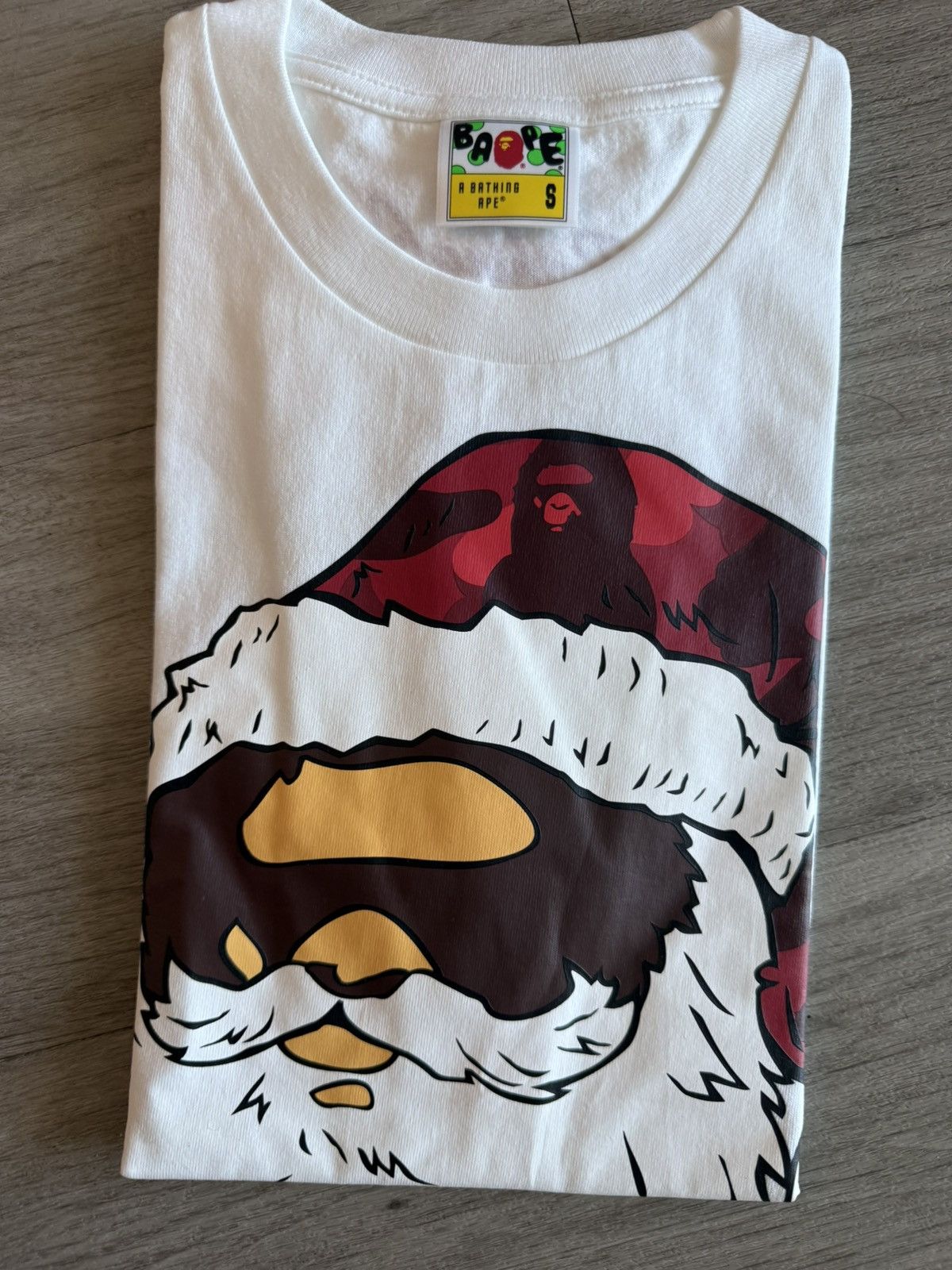 Bape Bape Holiday Tee Size US S / EU 44-46 / 1 - 4 Thumbnail