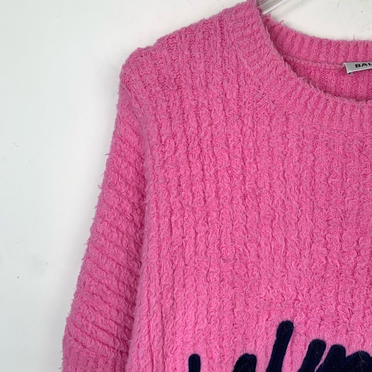 Balenciaga Balenciaga Pink Logo Embroidered Round-Neck Cotton Teddy Kni Size S / US 4 / IT 40 - 6 Thumbnail