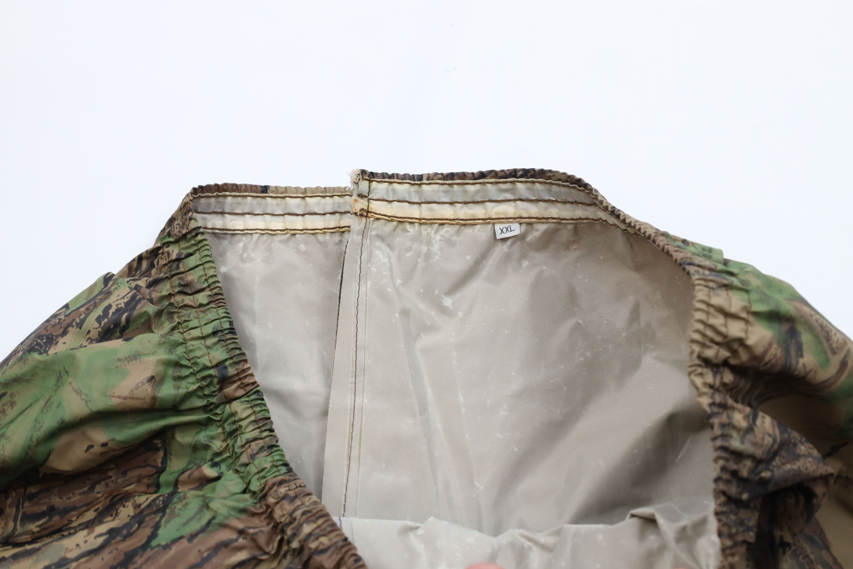 Vintage Vintage 90s Streetwear Camouflage Wide Leg Pants USA Size US 40 / EU 56 - 7 Thumbnail