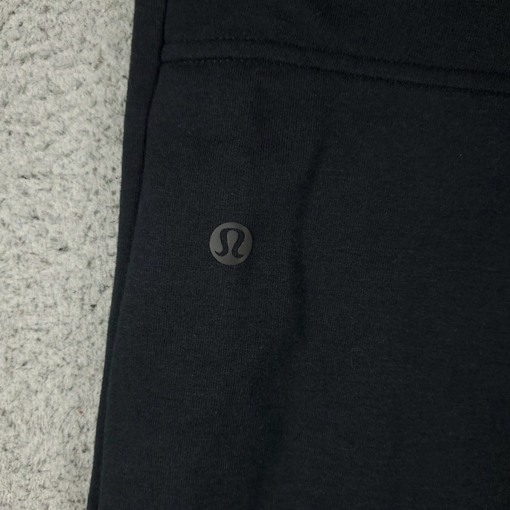 Lululemon Lululemon Pants Mens 2XL Black Lace Tie Track Joggers Sweatpants - Jogger Pants - Regular - Black - 2XL - Pockets - Cotton/Polyester - Activewear Size US 39 - 6 Thumbnail