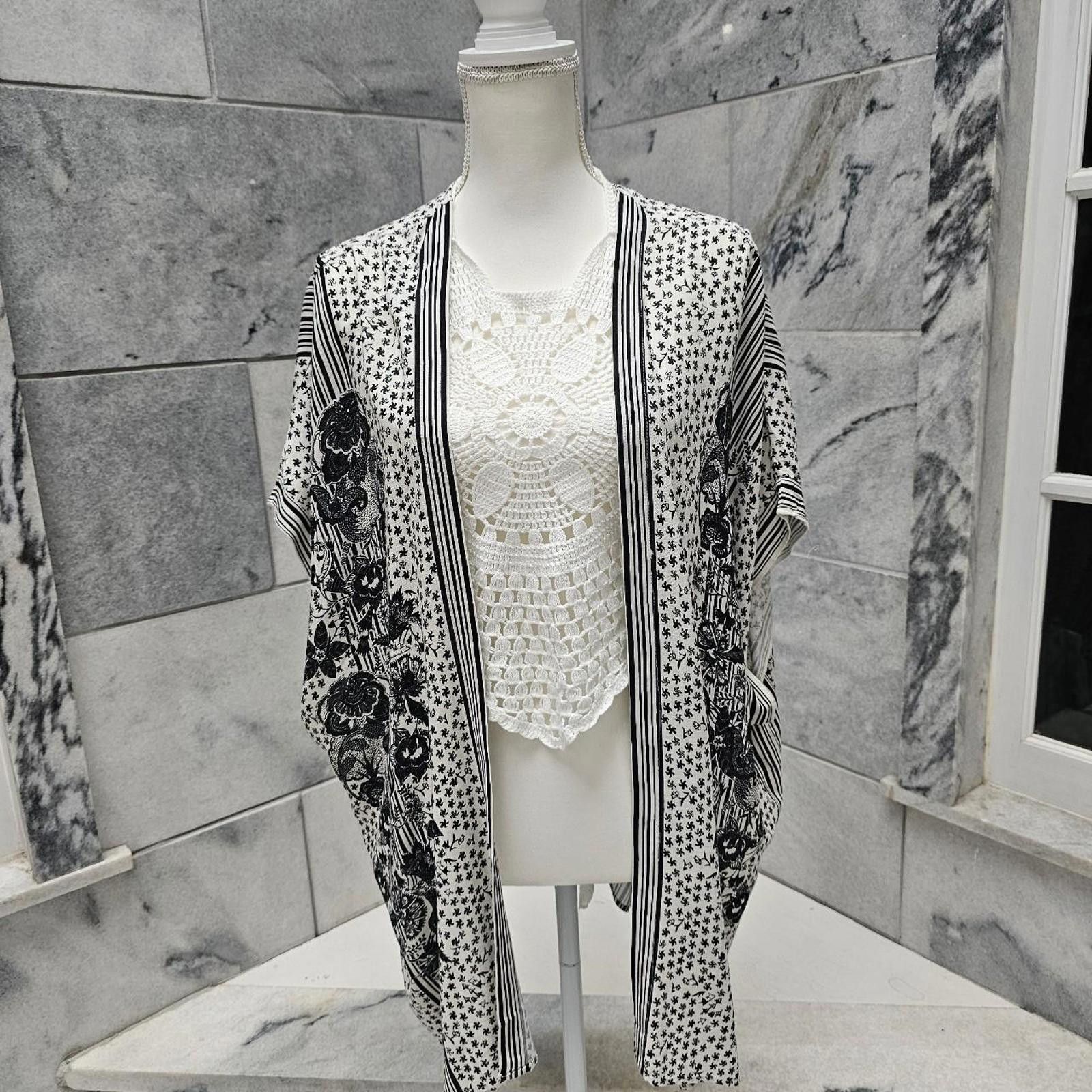 Designer Max Studio Women's Black and White Cardigan Size M / US 6-8 / IT 42-44 - 1 Thumbnail