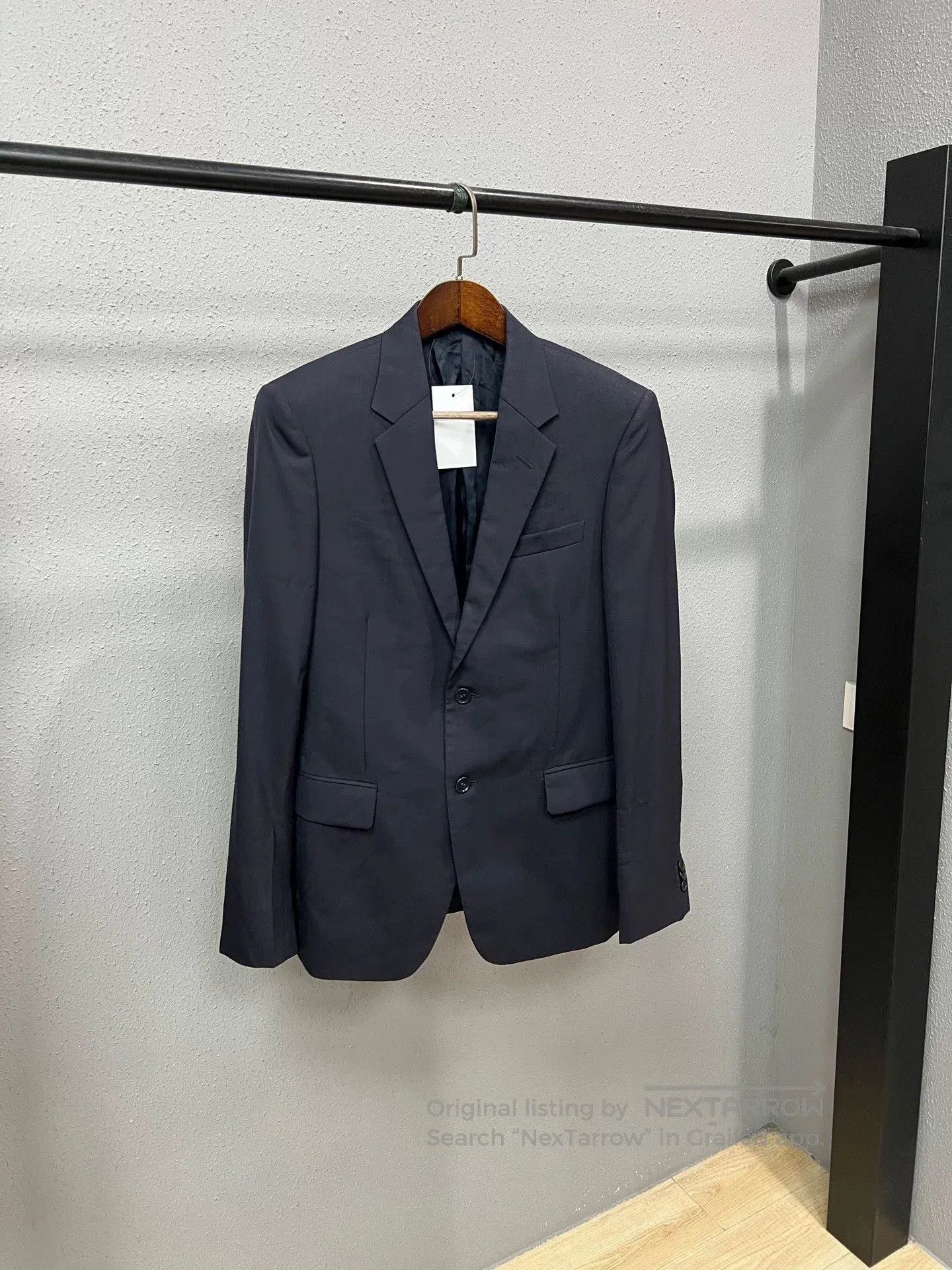 Miu Miu miumiu tailored jacket in excellent condition. Size L / US 10 / IT 46 - 1 Thumbnail