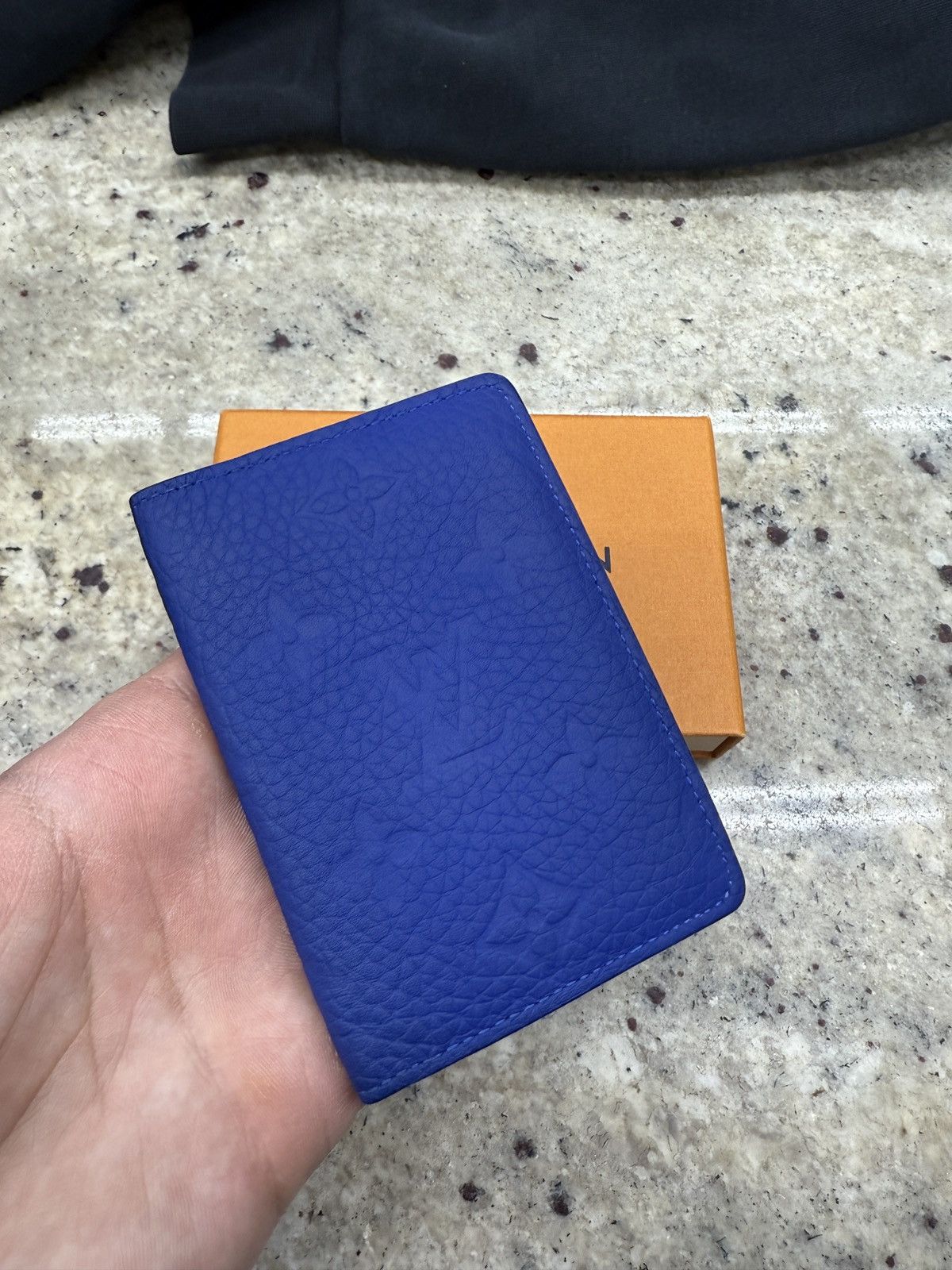 Louis Vuitton Louis Vuitton Navy Blue Monogram Card Holder Size ONE SIZE - 3 Thumbnail
