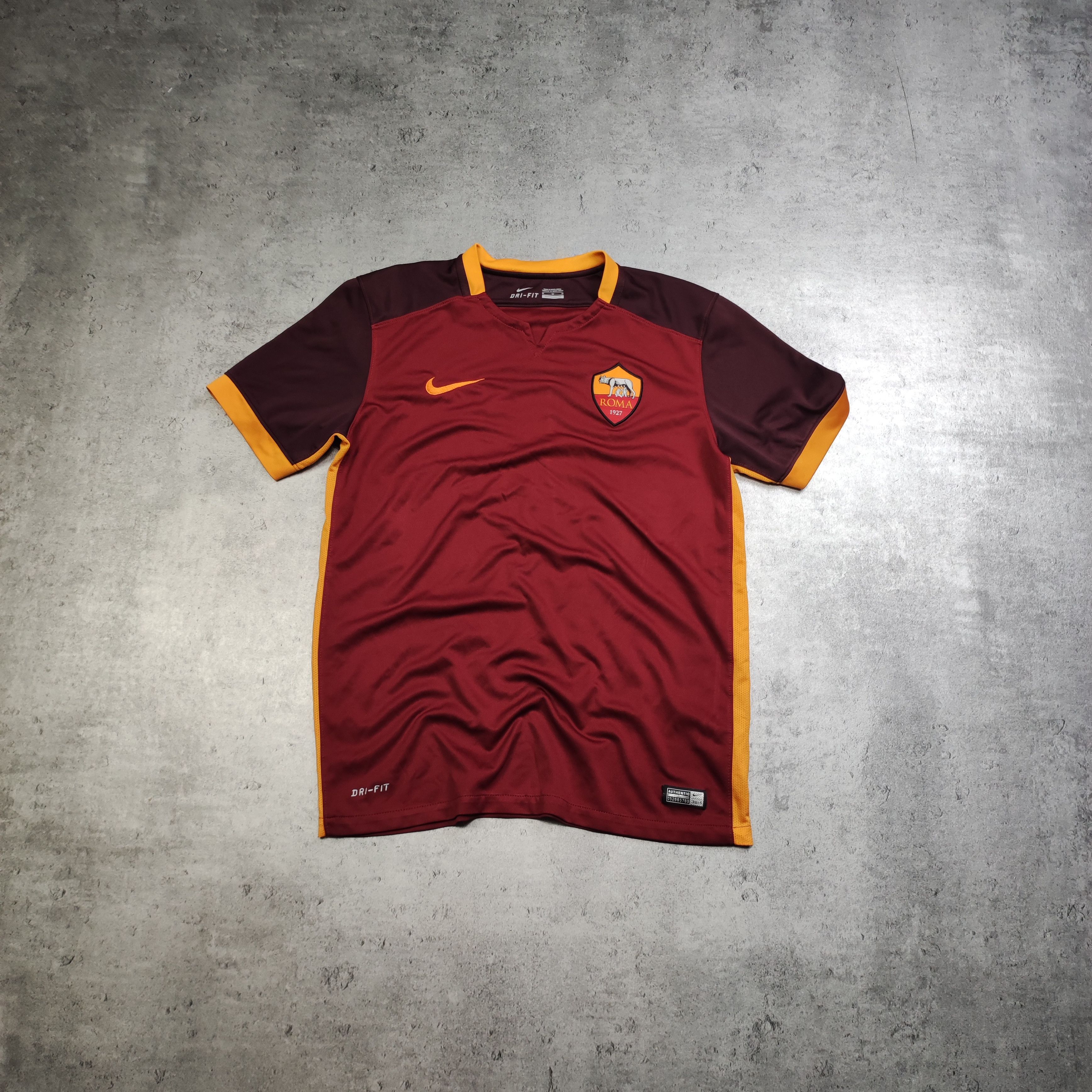Nike RARE Nike x AS Roma Football Home 2015 Jersey Size US M / EU 48-50 / 2 - 1 Thumbnail