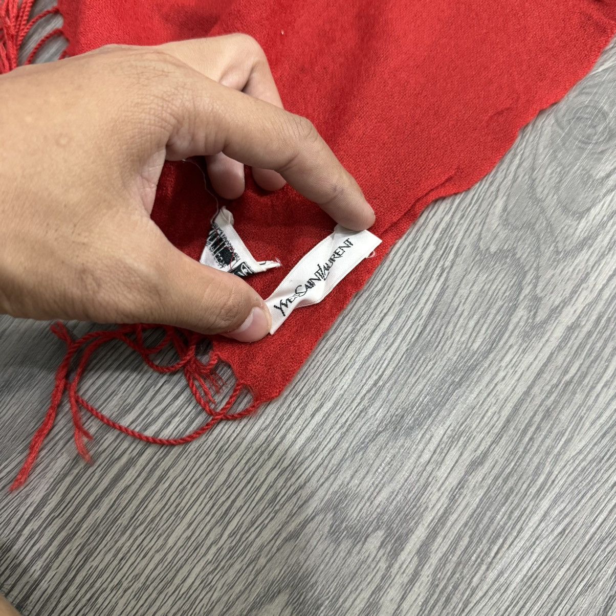 Yves Saint Laurent YvesSaintLaurent Scarves Red Size ONE SIZE - 3 Thumbnail