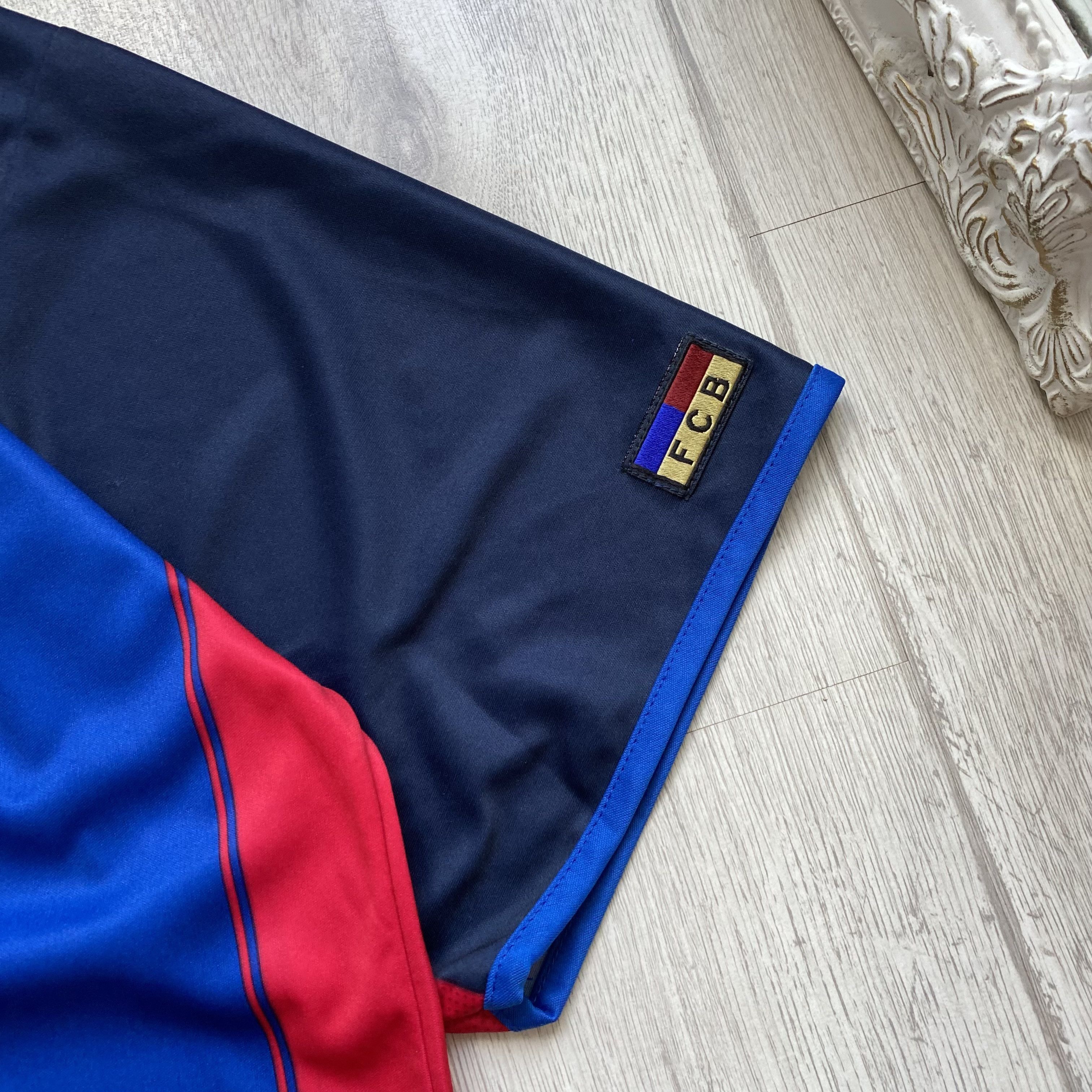 Vintage Vintage Barcelona Retro Jersey Football Size US L / EU 52-54 / 3 - 4 Thumbnail