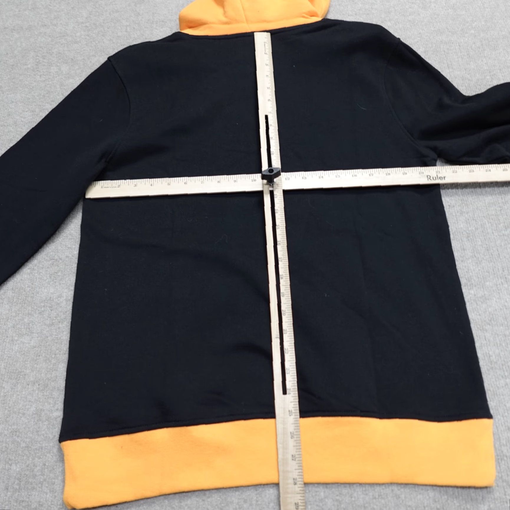 Mitchell & Ness VINTAGE University of Tennessee Hoodie Medium Black Orange Vols Mitchell & Ness NEW Size US M / EU 48-50 / 2 - 7 Thumbnail
