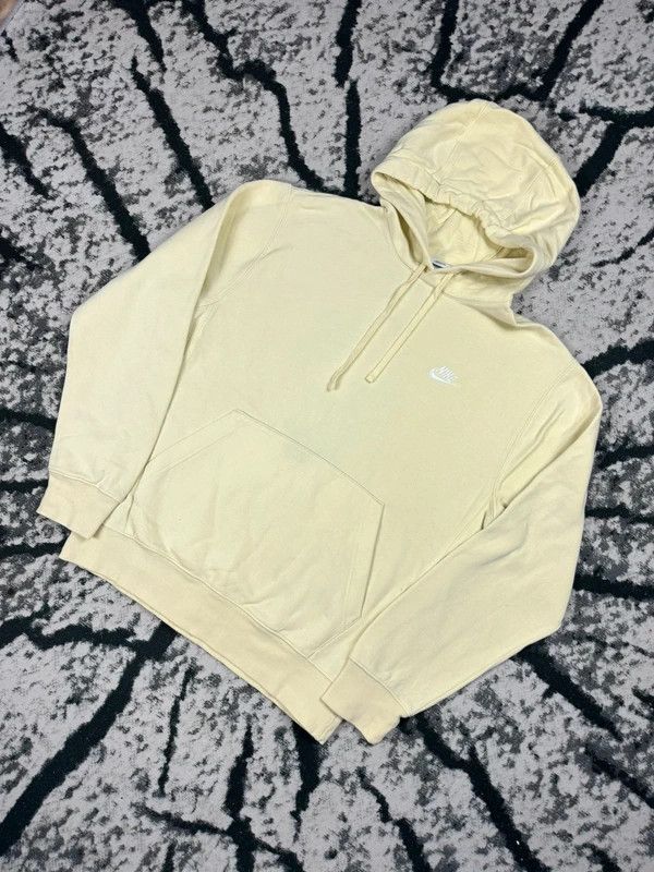 Nike Nike yellow S swoosh logo hoodie Size US S / EU 44-46 / 1 - 2 Thumbnail