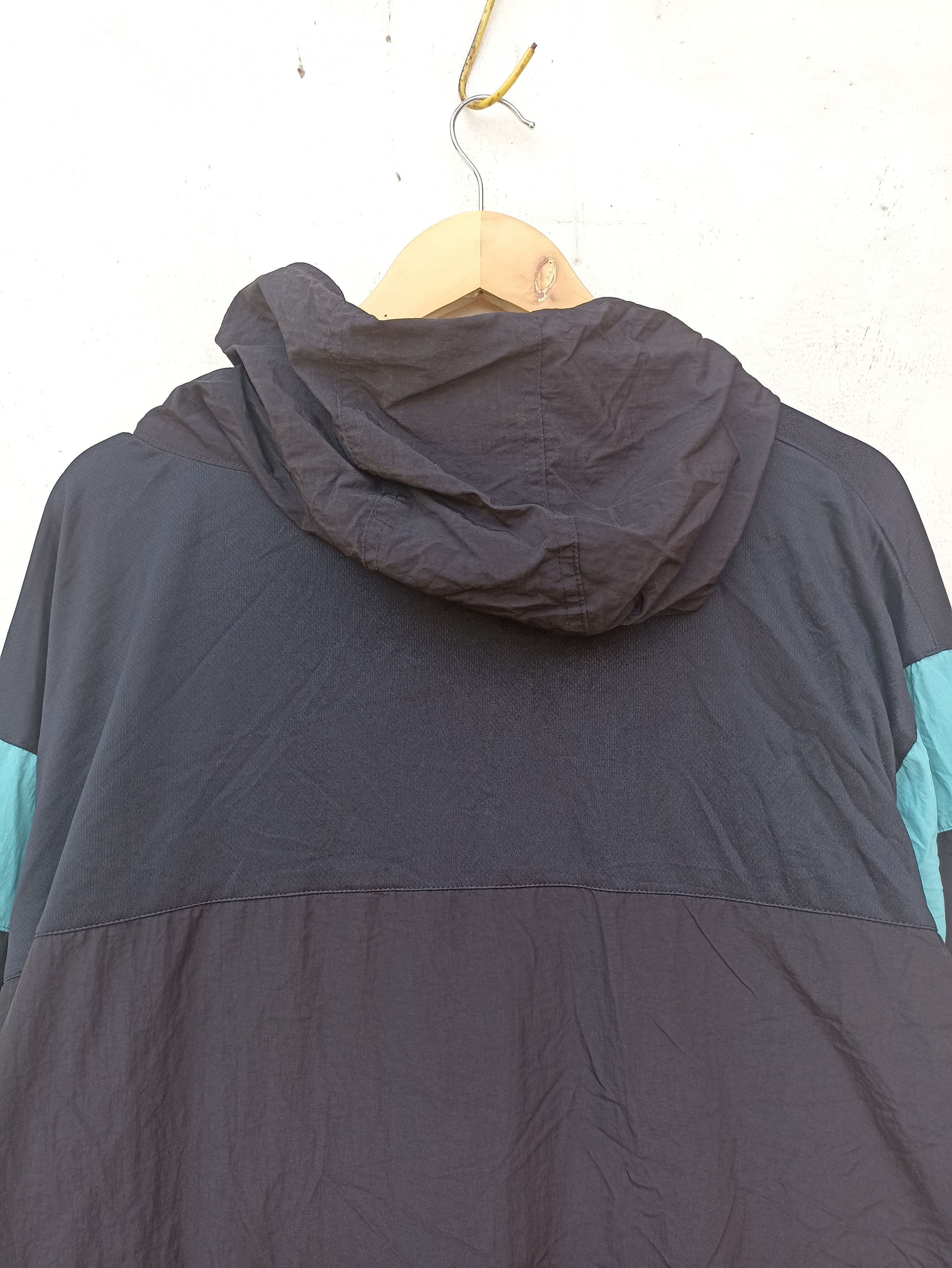 Japanese Brand Head windbreaker sportswear brand jacket anorak jacket Size US XL / EU 56 / 4 - 7 Thumbnail