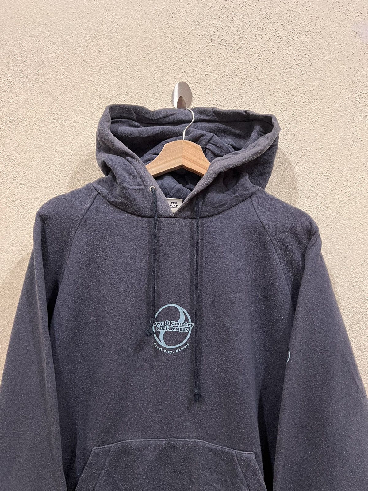 Vintage Vintage Town & Country Surf Design Hoodies Size US M / EU 48-50 / 2 - 3 Thumbnail