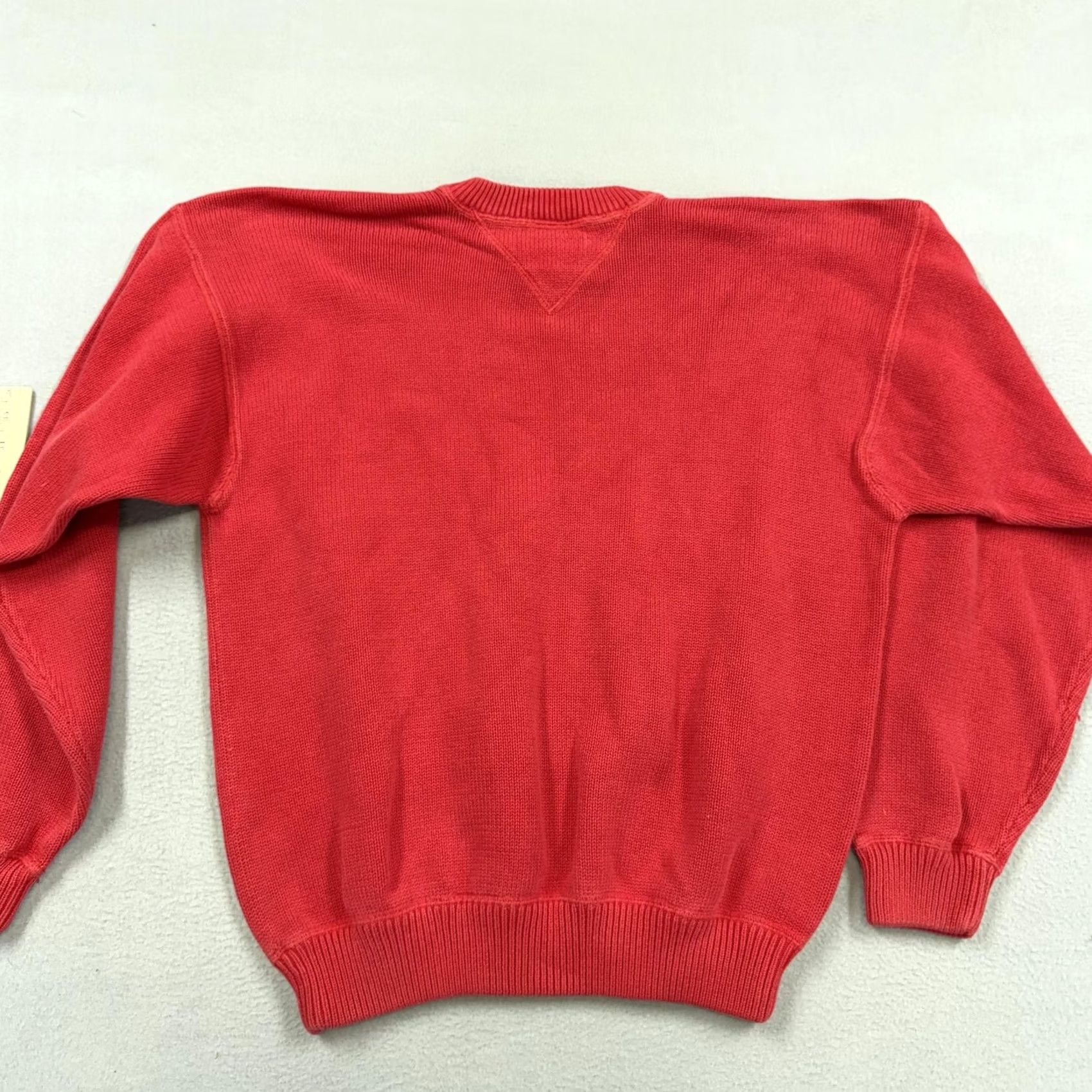 Tommy Hilfiger VINTAGE Tommy Hilfiger Sweater Mens XL Red Cotton Crest Logo Crewneck Pullover Size US XL / EU 56 / 4 - 4 Thumbnail